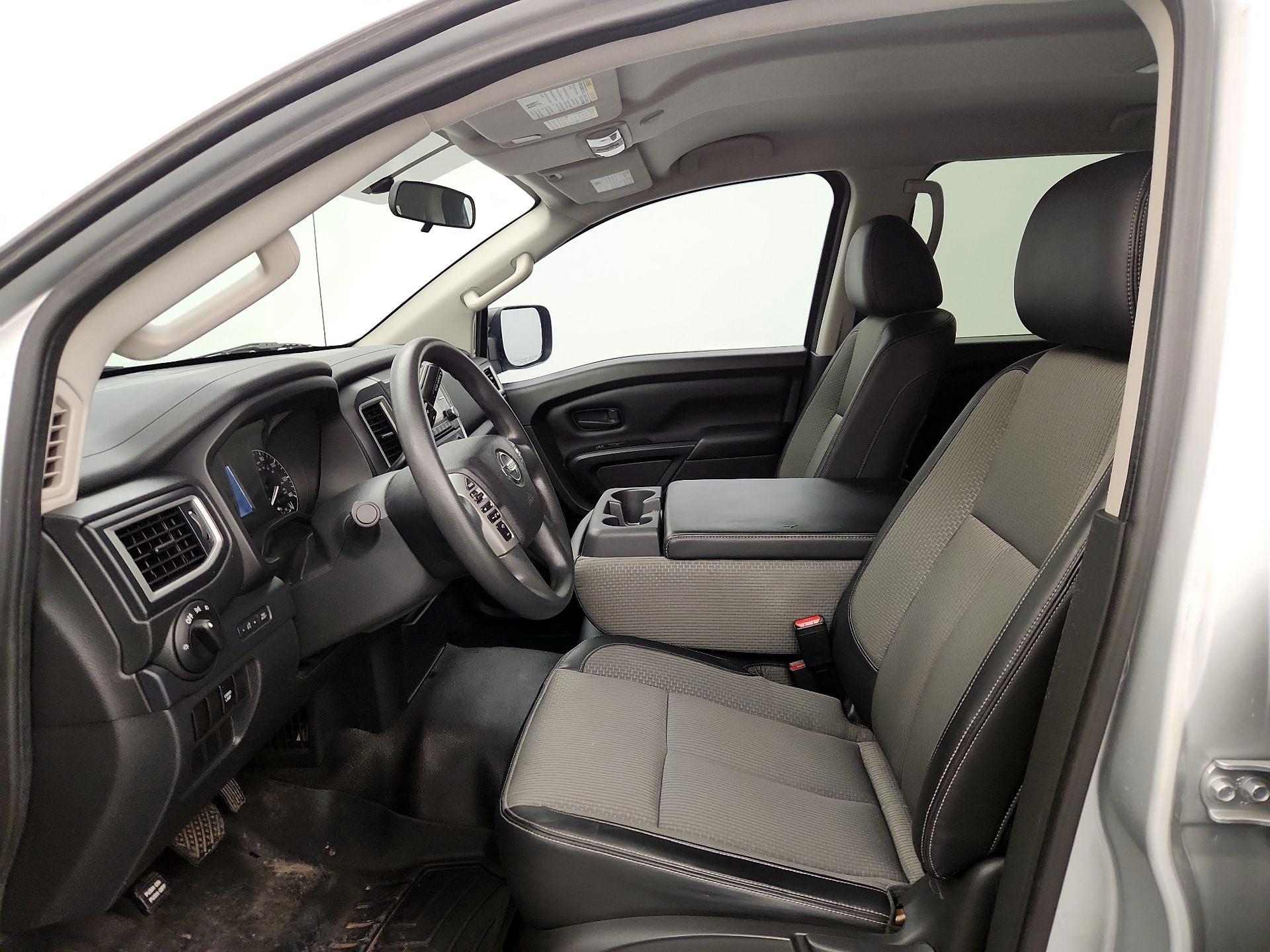 Thumbnail: 2017 Nissan Titan - 11