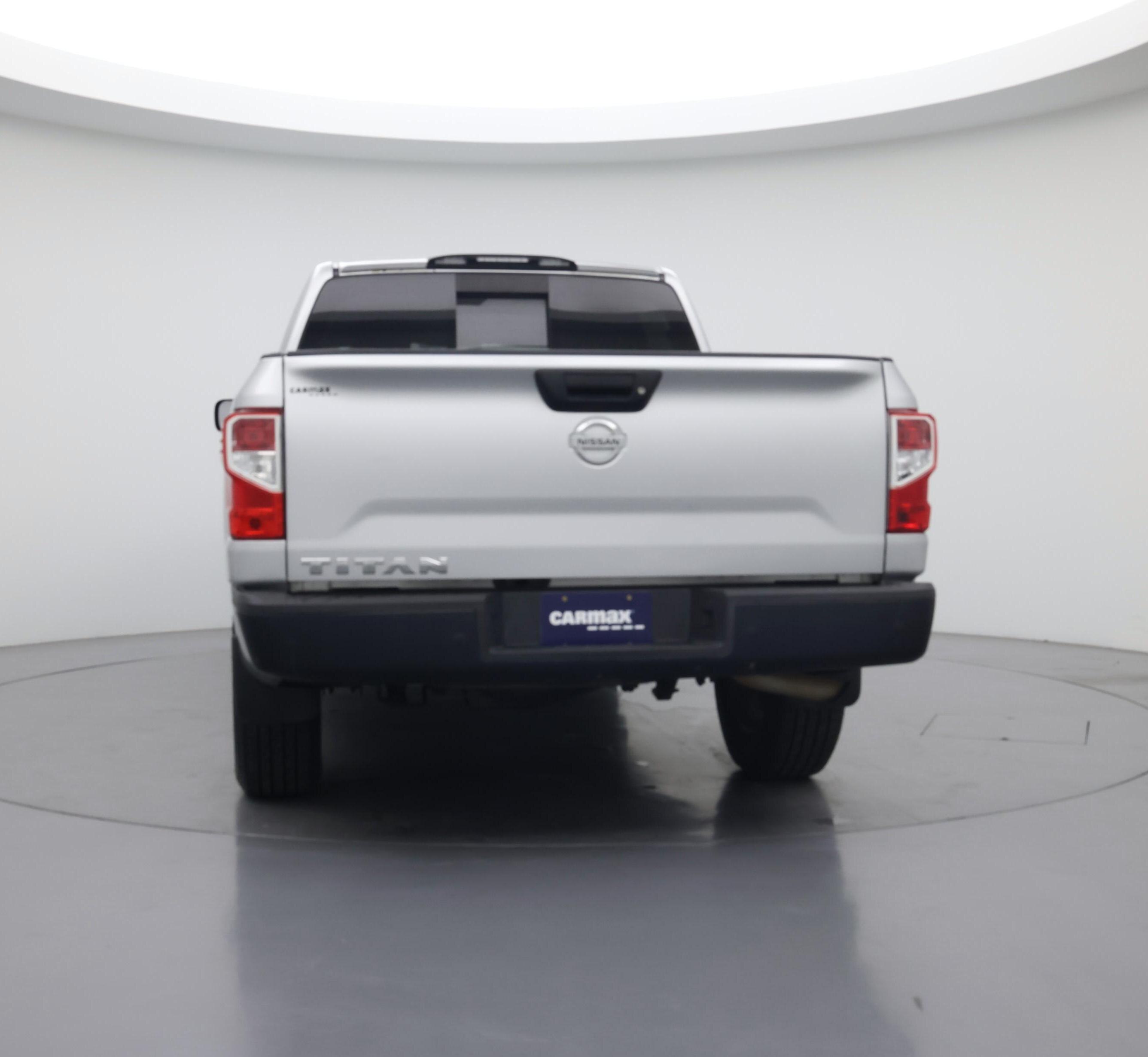 Thumbnail: 2017 Nissan Titan - 6