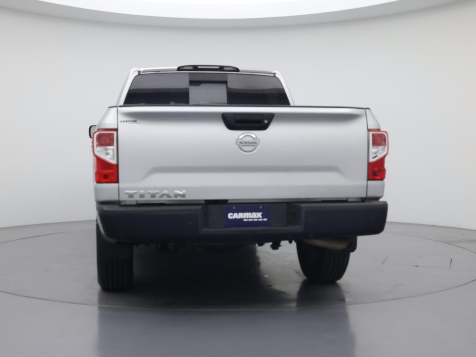 2017 Nissan Titan S - Photo 7