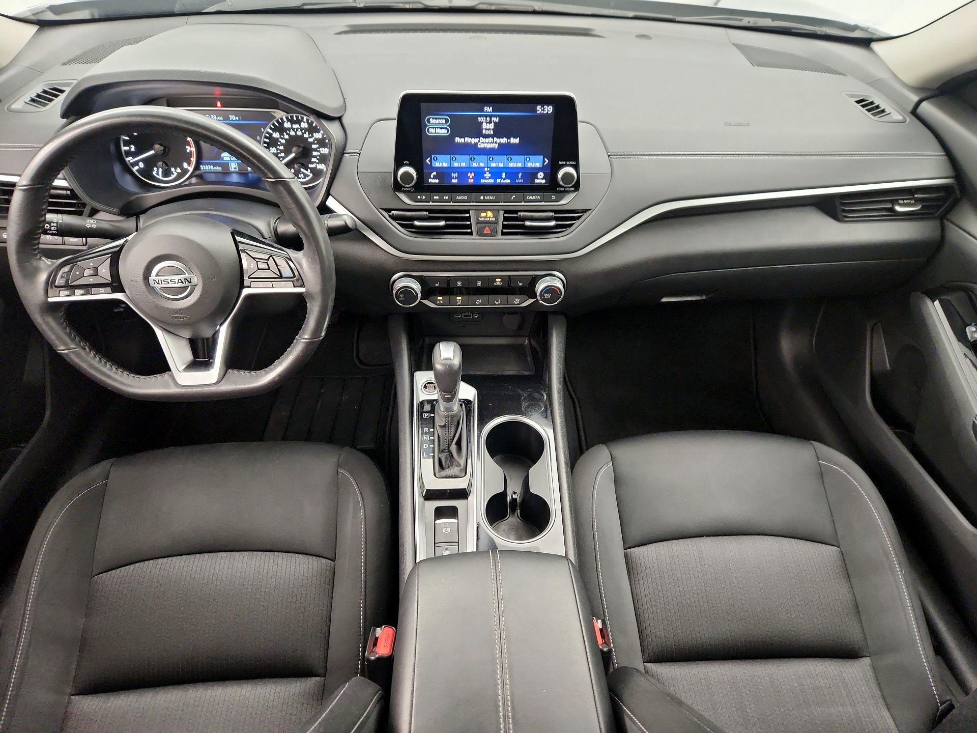 Thumbnail: 2022 Nissan Altima - 9