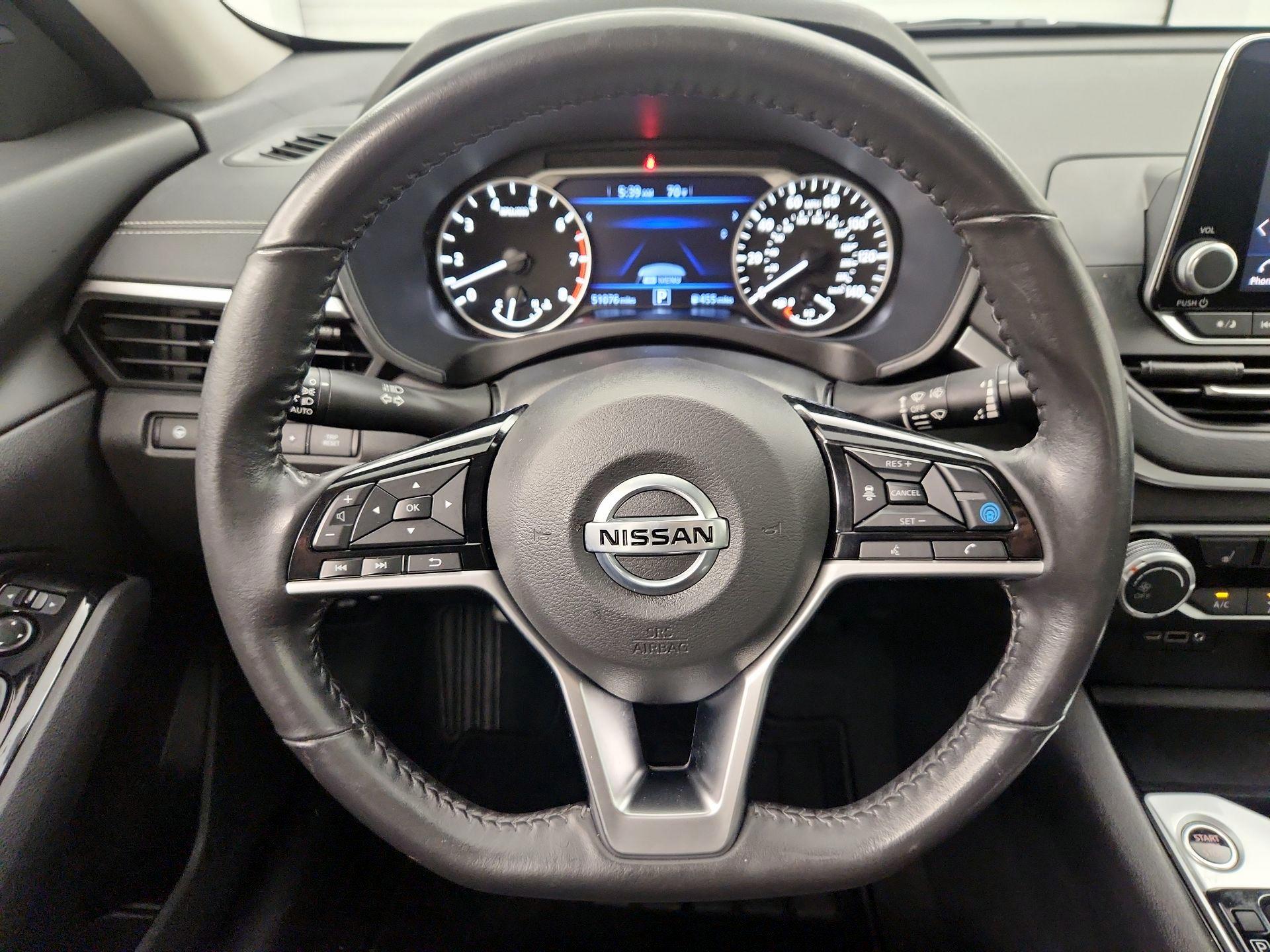Thumbnail: 2022 Nissan Altima - 10