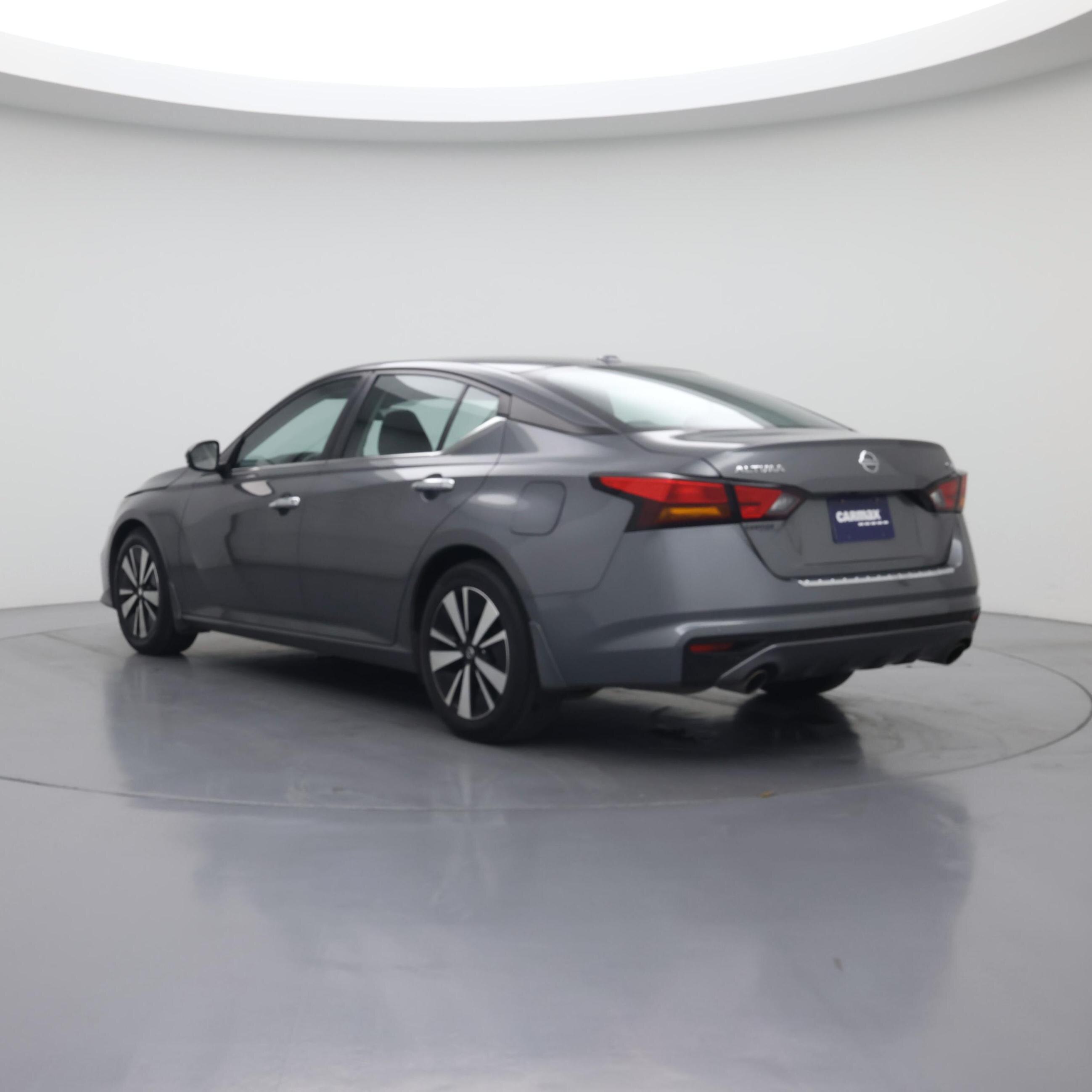 Thumbnail: 2022 Nissan Altima - 2