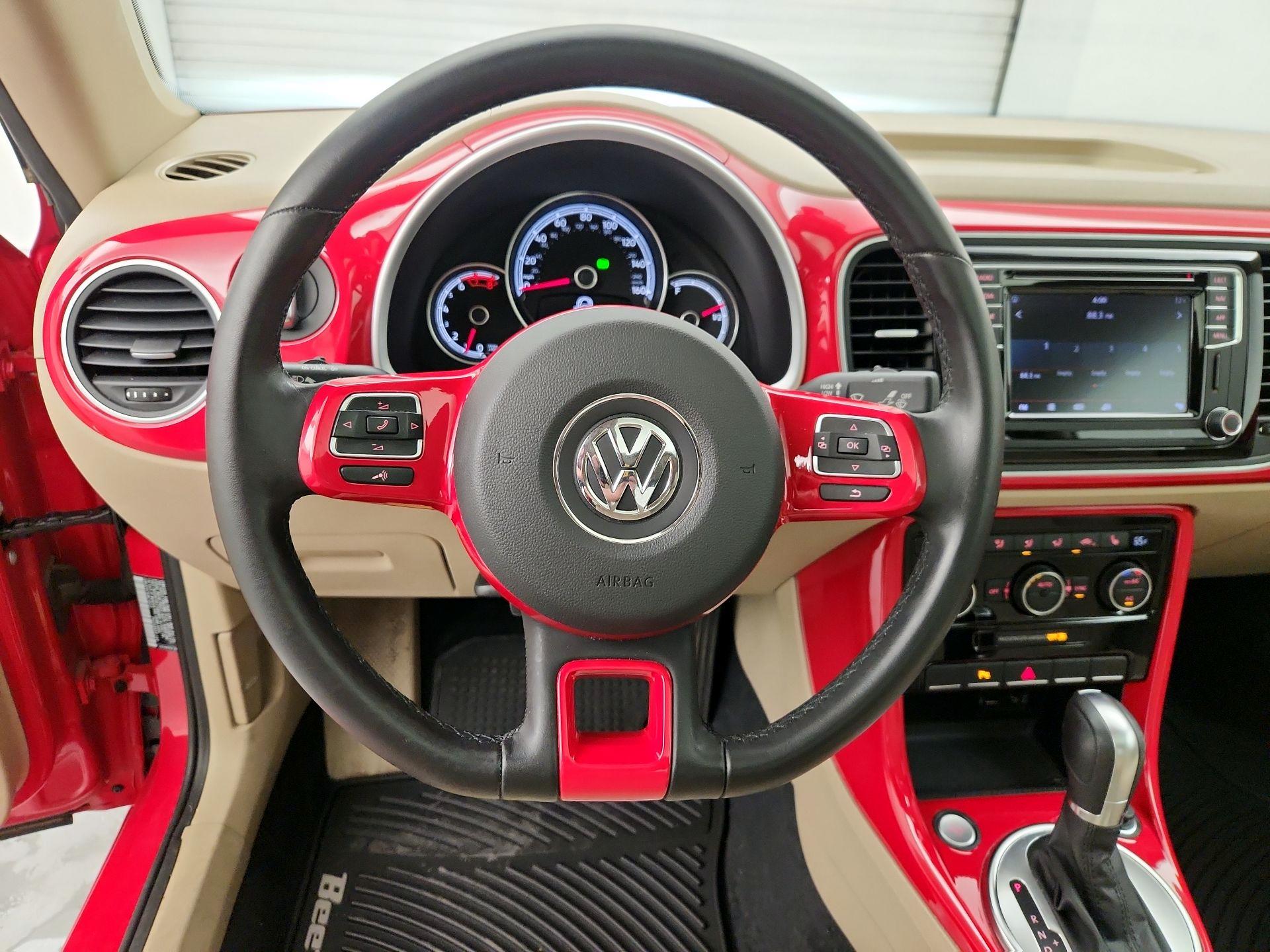 Thumbnail: 2019 Volkswagen Beetle - 10