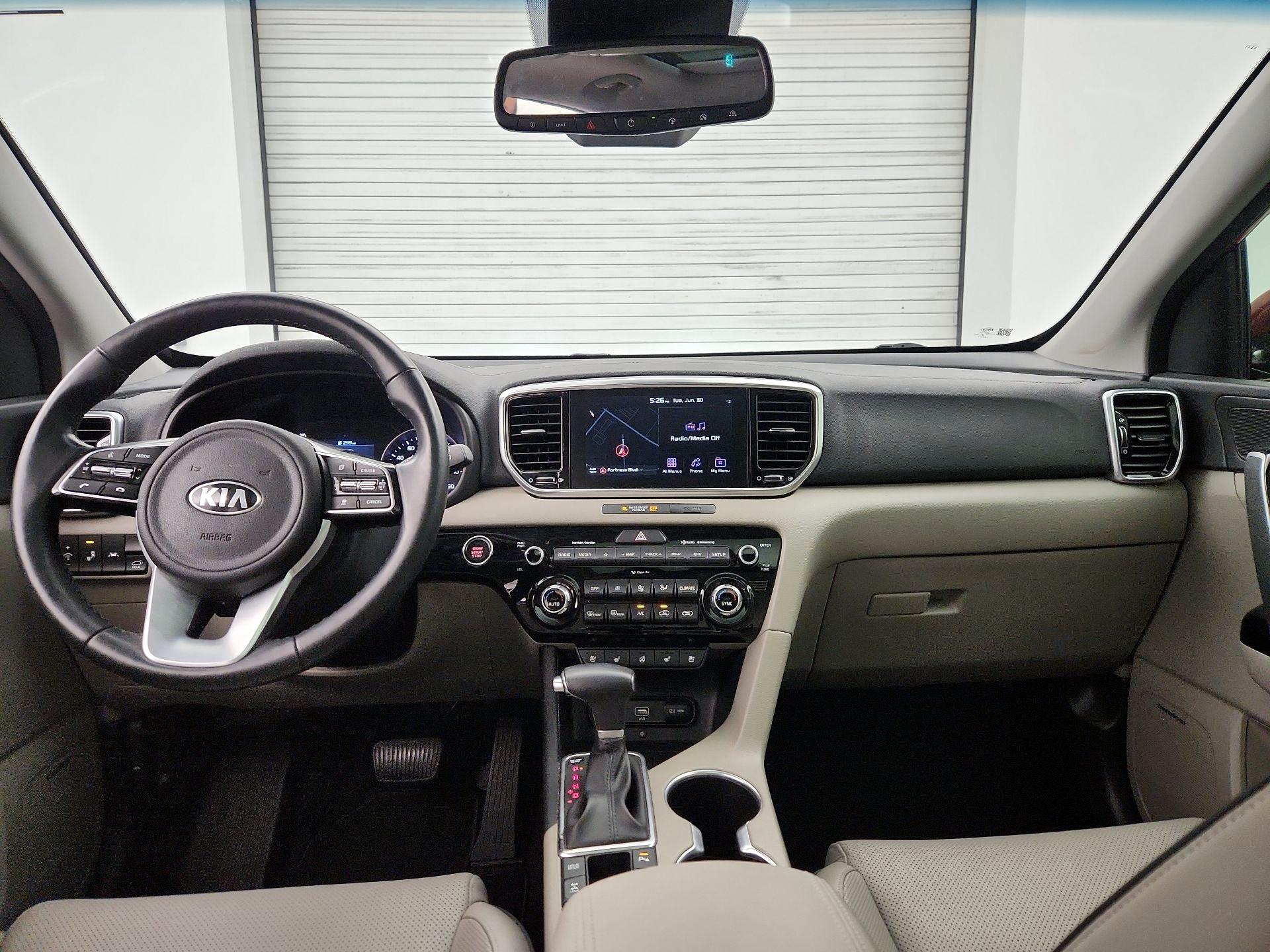 Thumbnail: 2022 Kia Sportage - 9