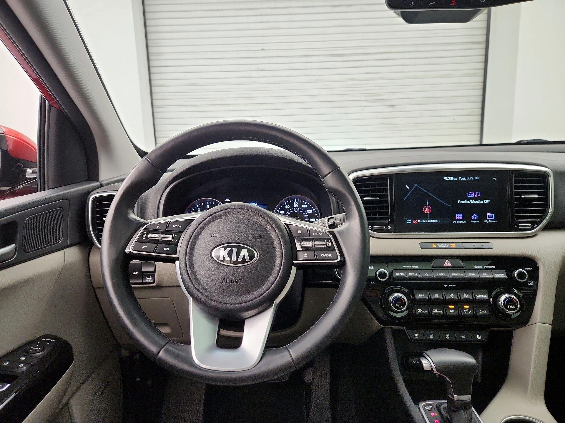 Thumbnail: 2022 Kia Sportage - 10