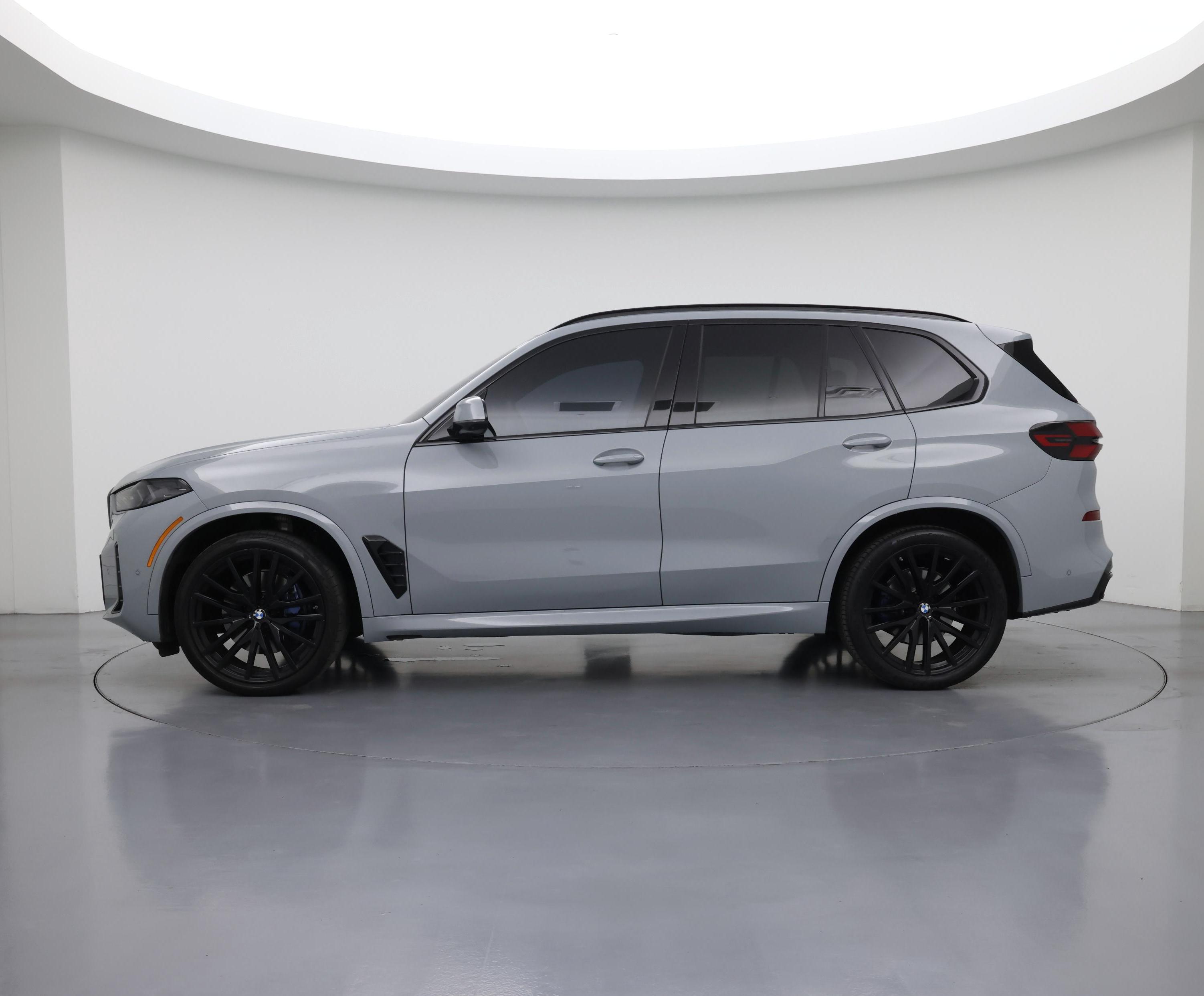 Thumbnail: 2025 BMW X5 - 3