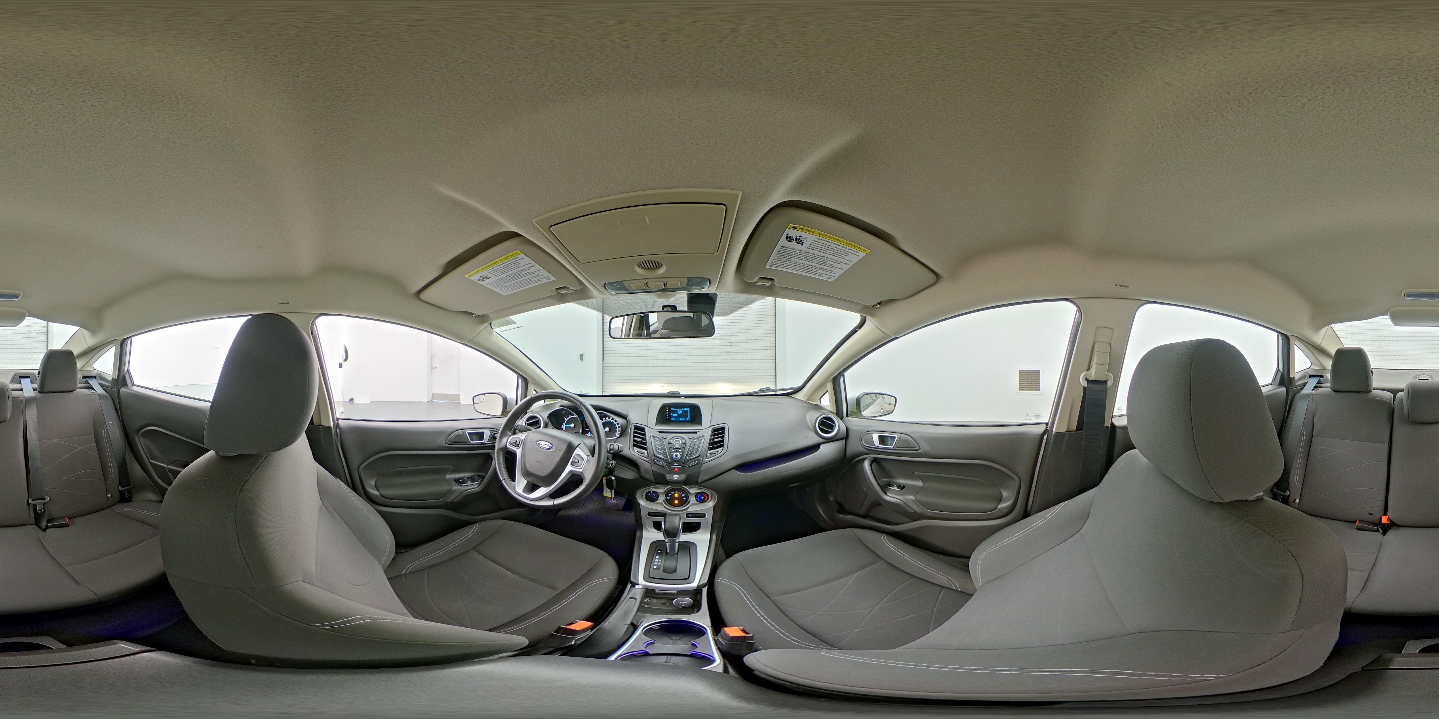 2015 Ford Fiesta SE - Photo 23