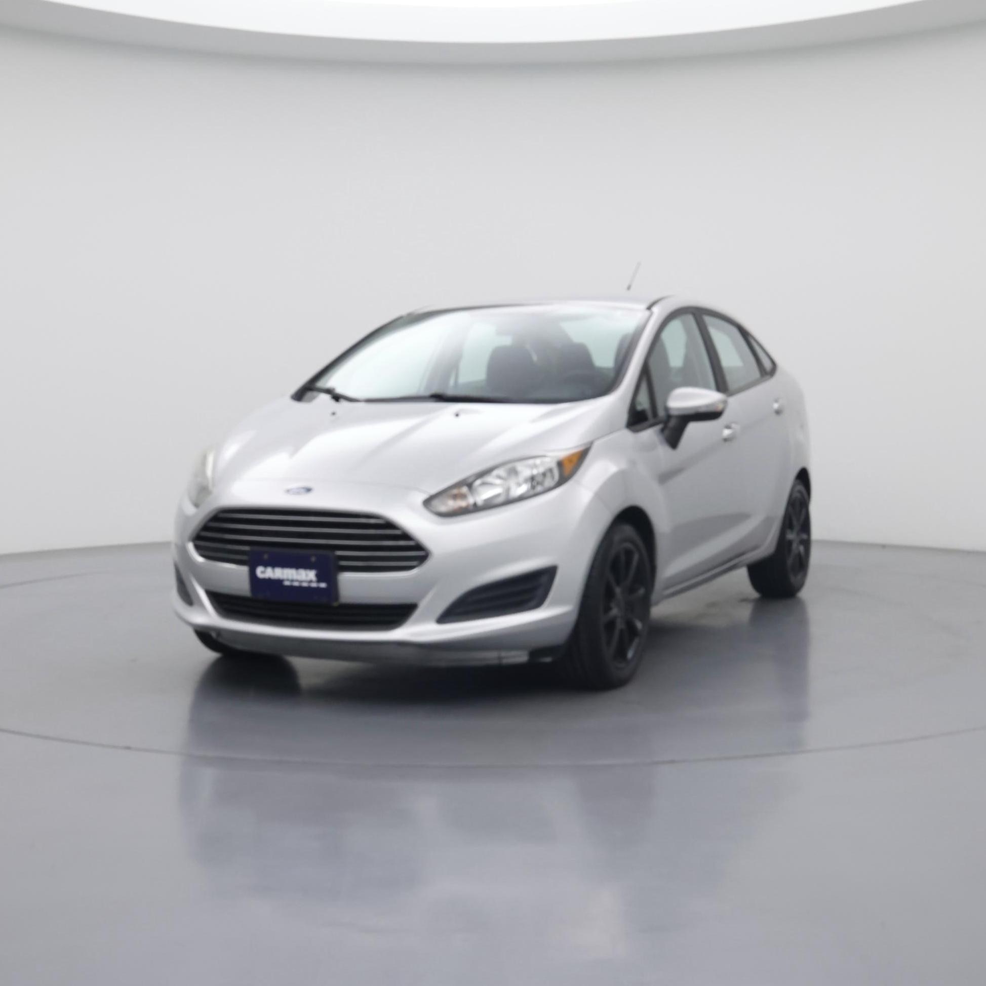 Thumbnail: 2015 Ford Fiesta - 4