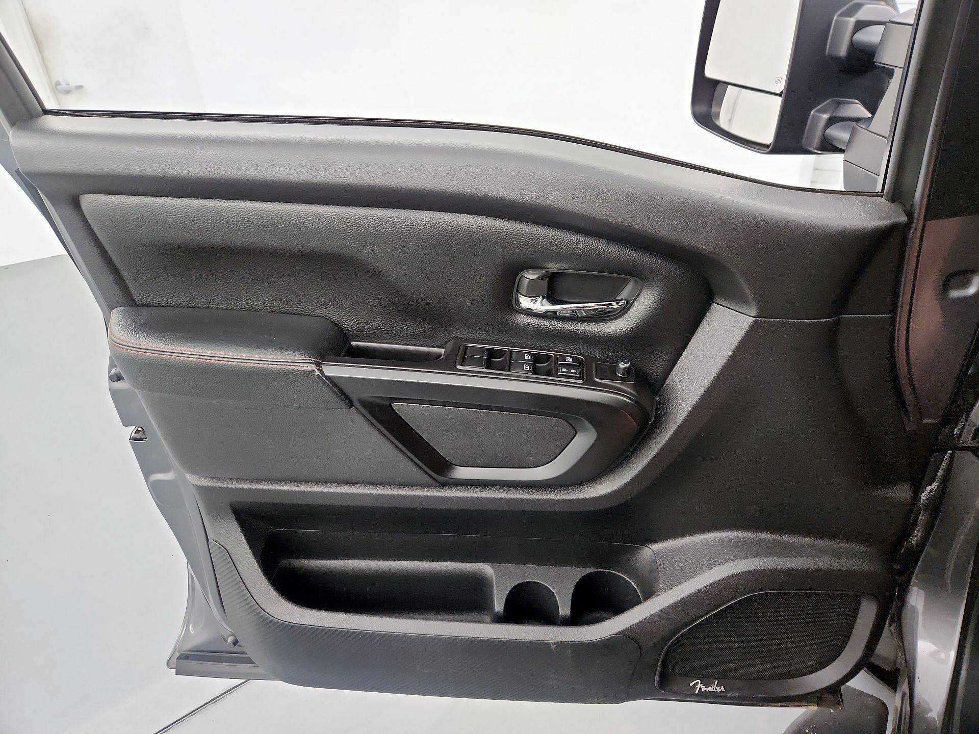 Thumbnail: 2021 Nissan Titan - 12