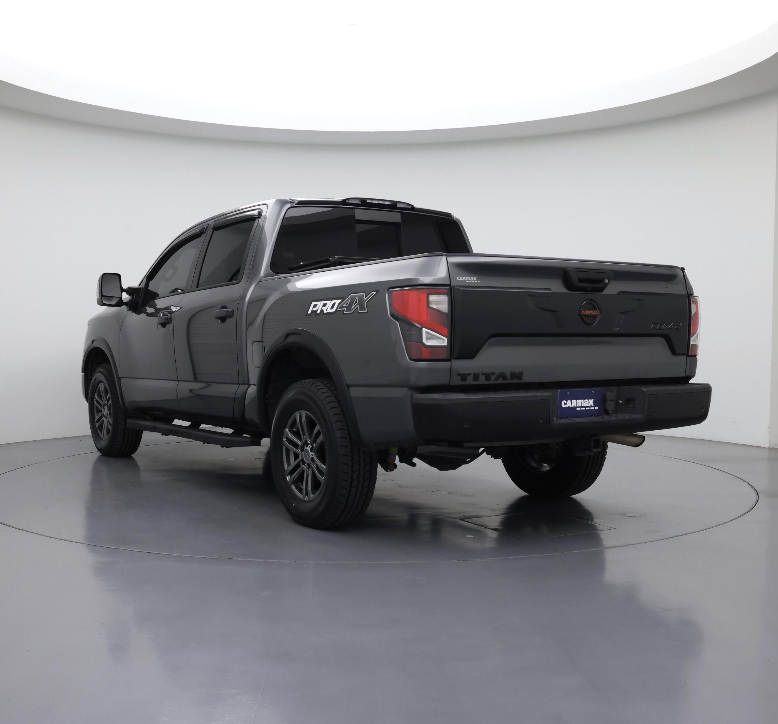 Thumbnail: 2021 Nissan Titan - 2