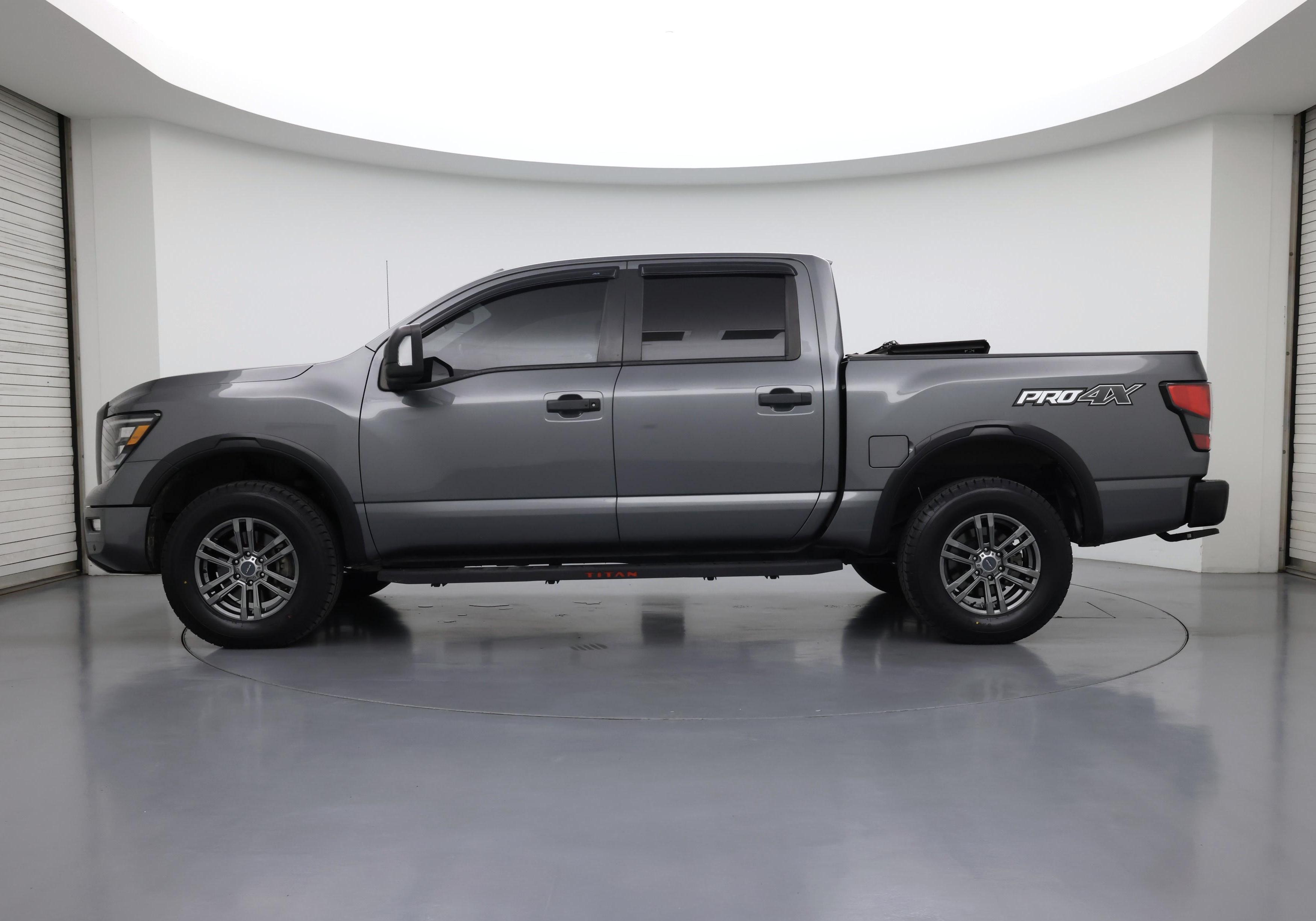 Thumbnail: 2021 Nissan Titan - 3