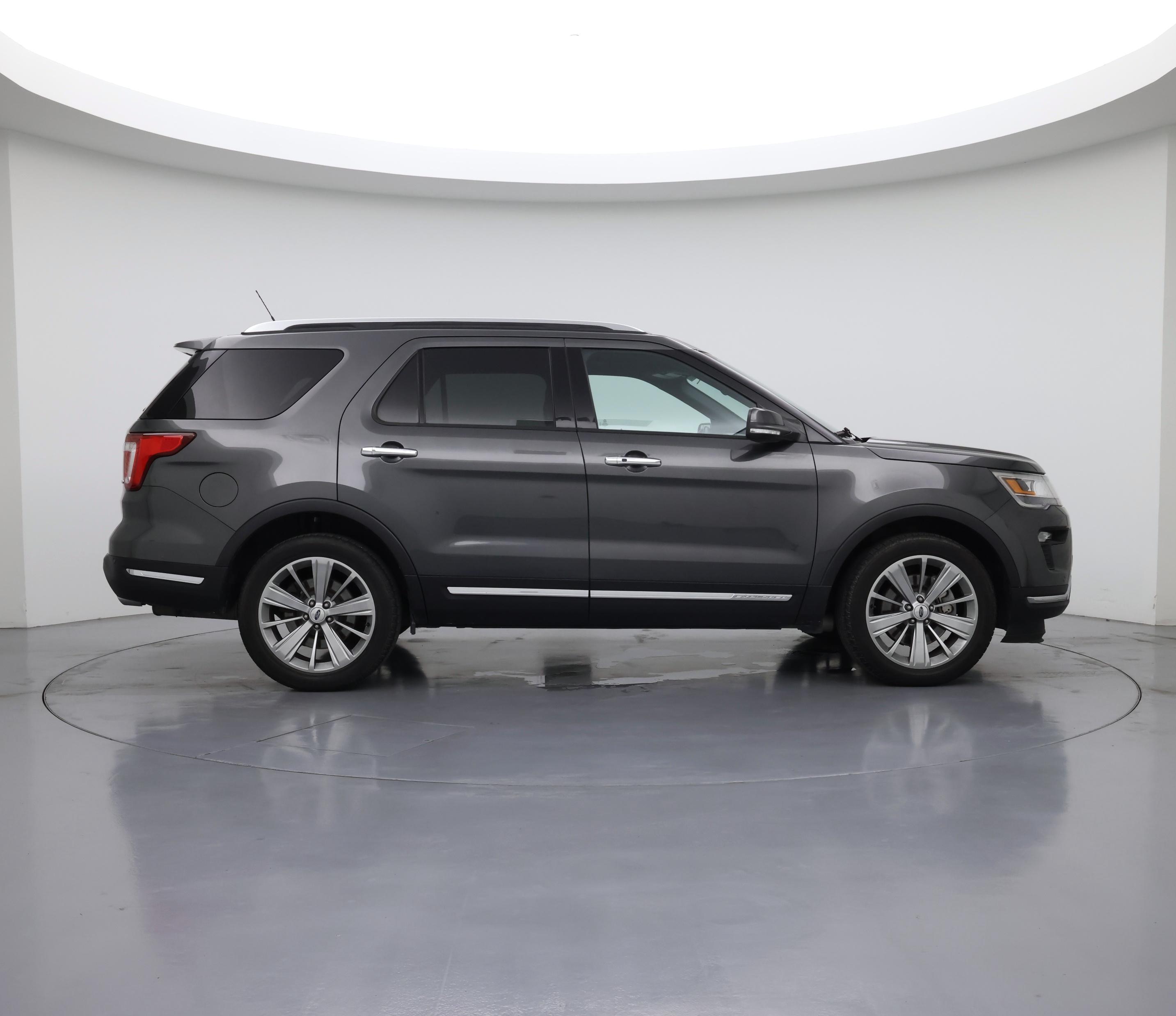 Thumbnail: 2018 Ford Explorer - 7