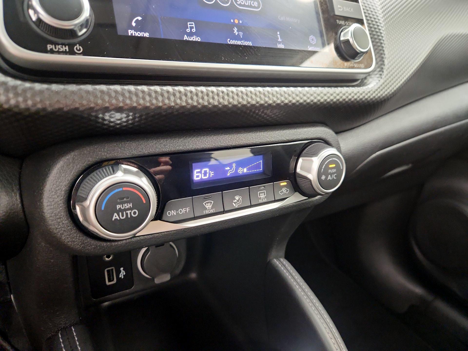 Thumbnail: 2020 Nissan Kicks - 15