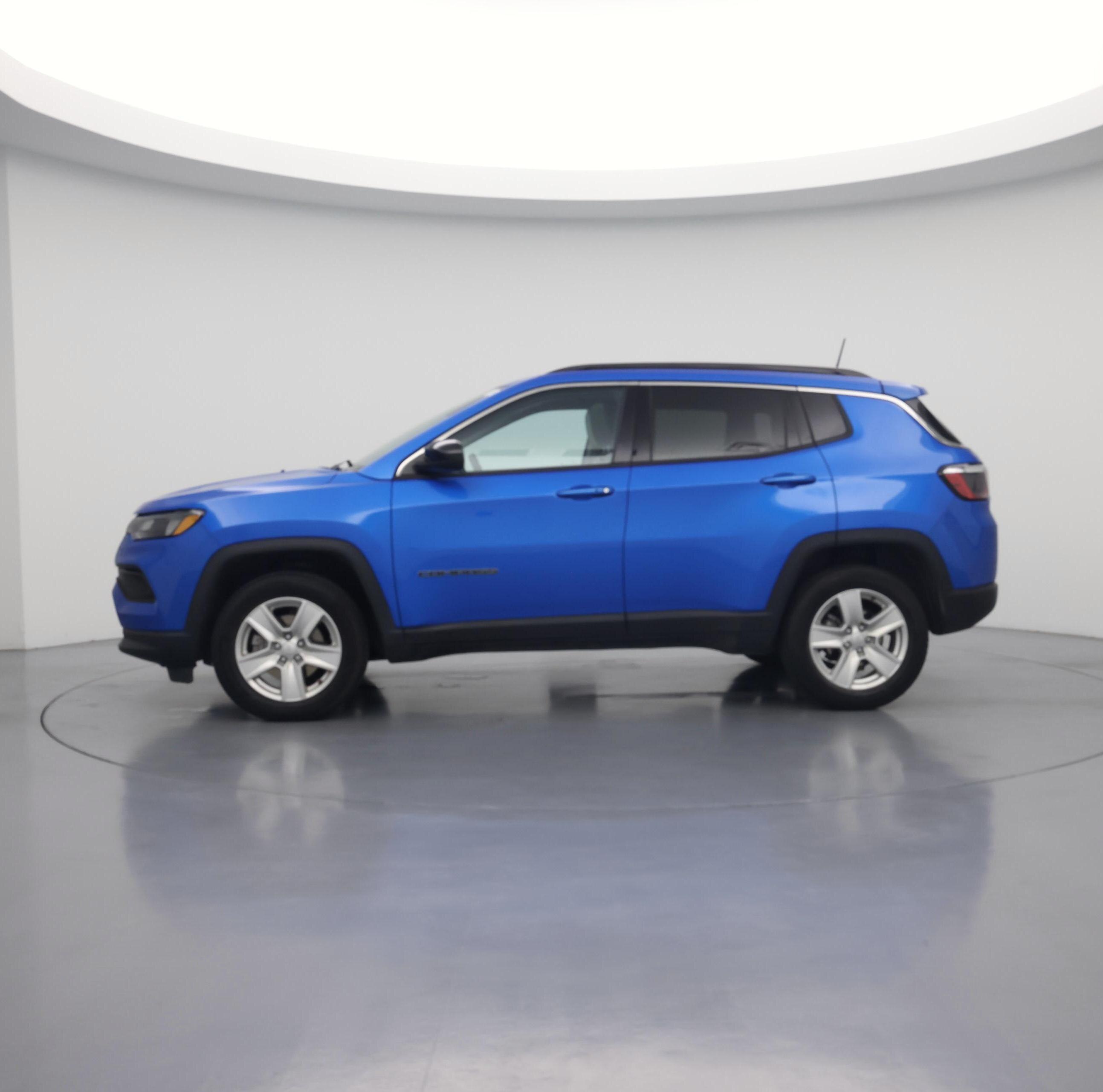 Thumbnail: 2022 Jeep Compass - 3