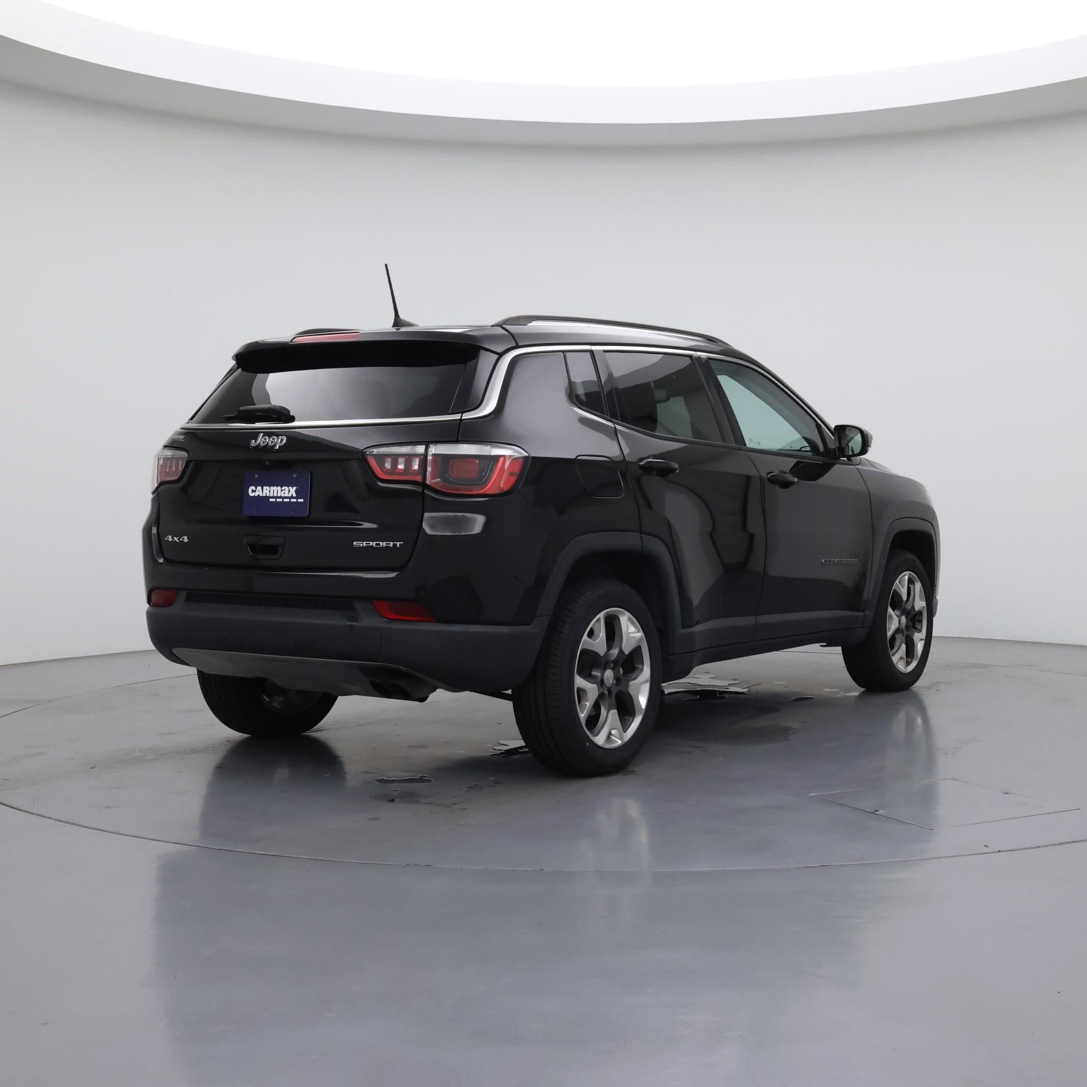 Thumbnail: 2018 Jeep Compass - 8