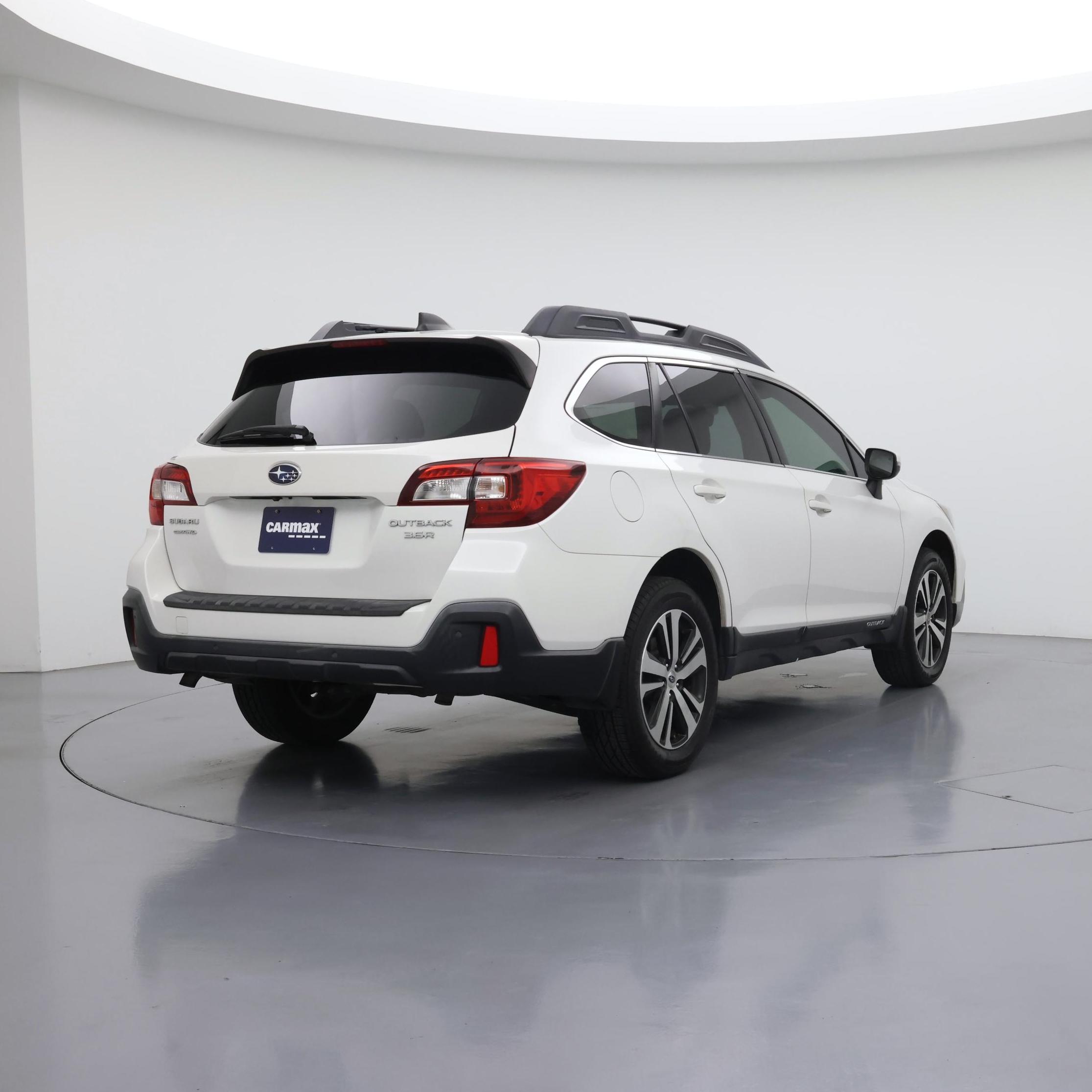 Thumbnail: 2018 Subaru Outback - 8