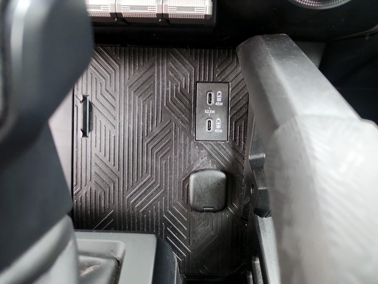2025 Toyota Tacoma TRD Off Road - Photo 19
