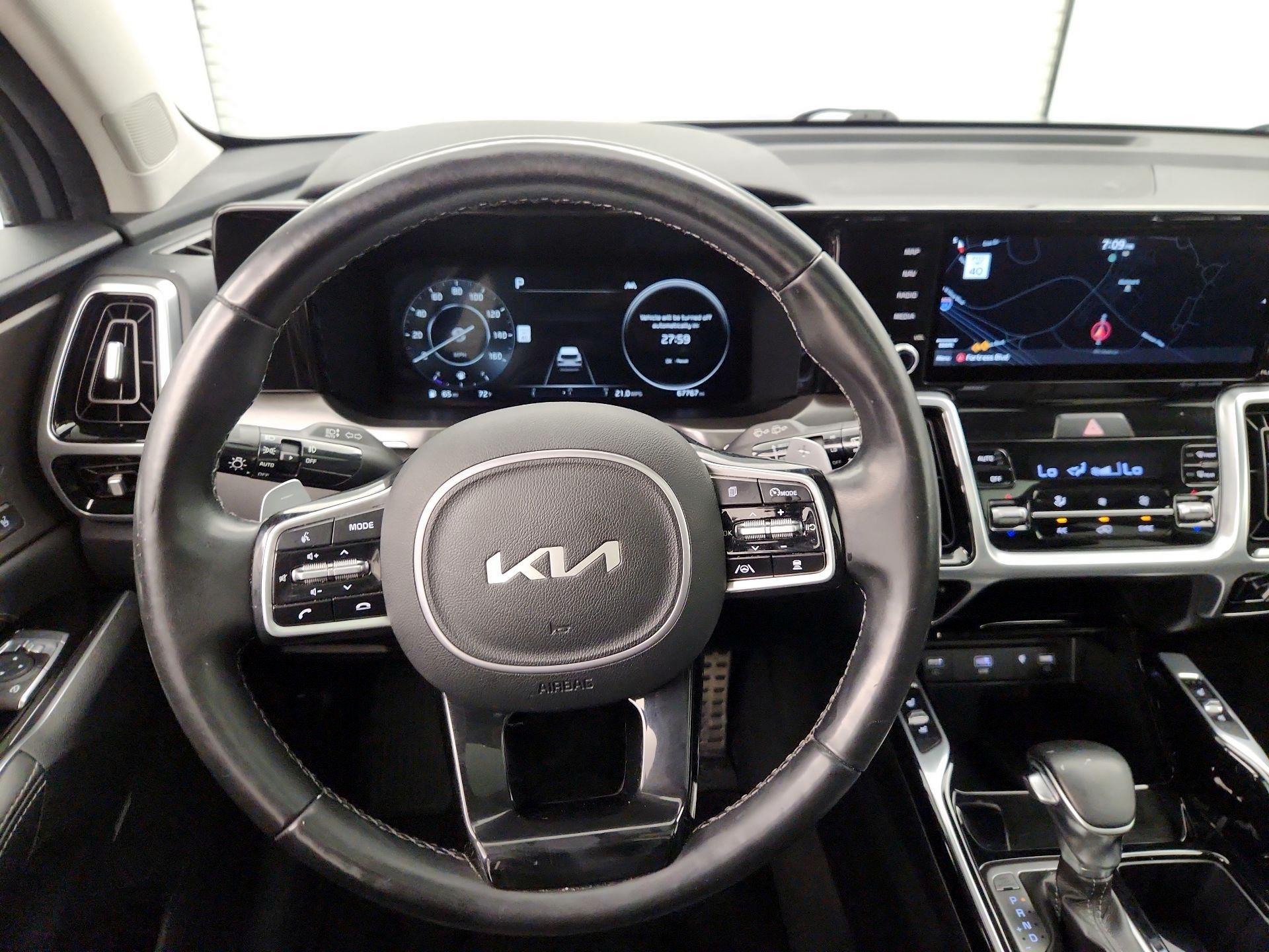 Thumbnail: 2022 Kia Sorento - 10