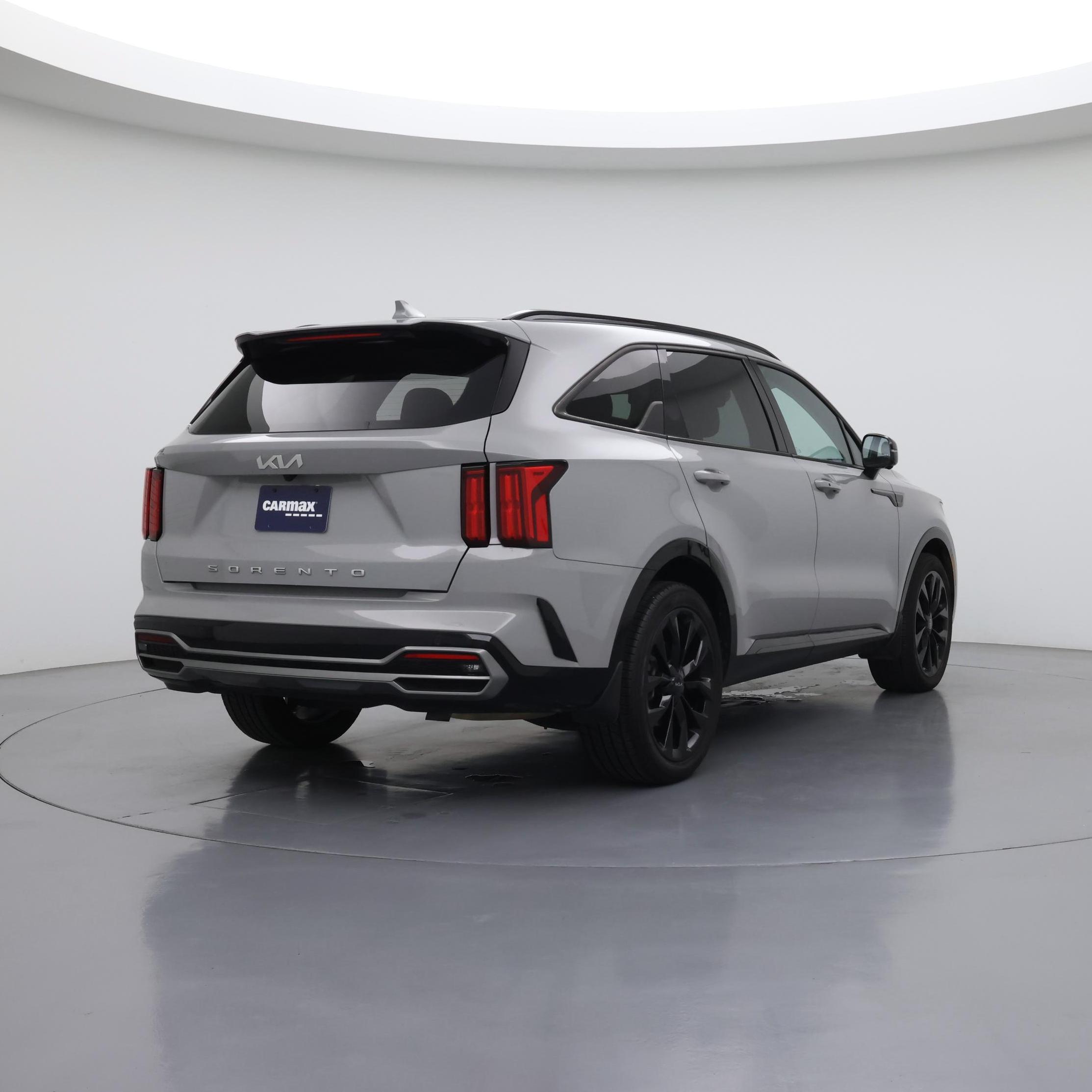 Thumbnail: 2022 Kia Sorento - 8