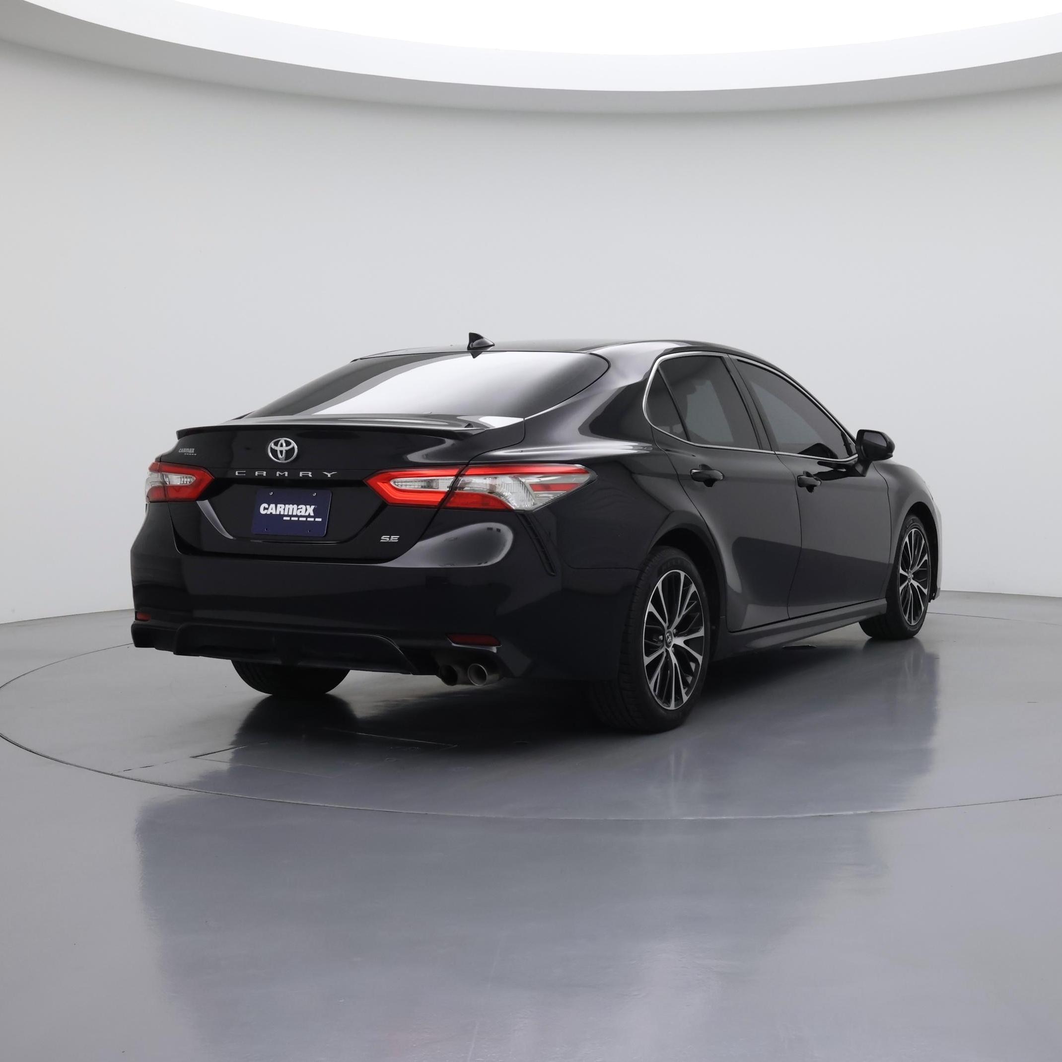 Thumbnail: 2019 Toyota Camry - 8