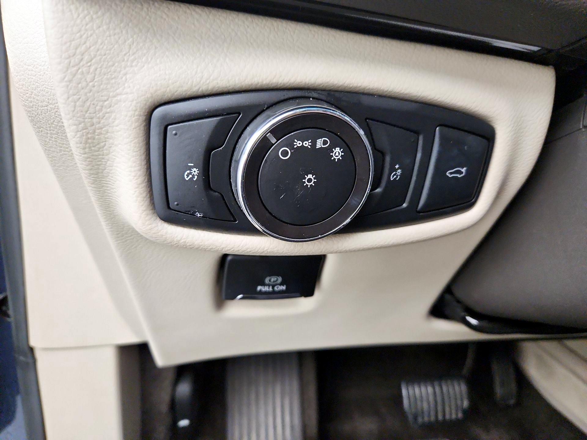Thumbnail: 2018 Lincoln MKZ - 13