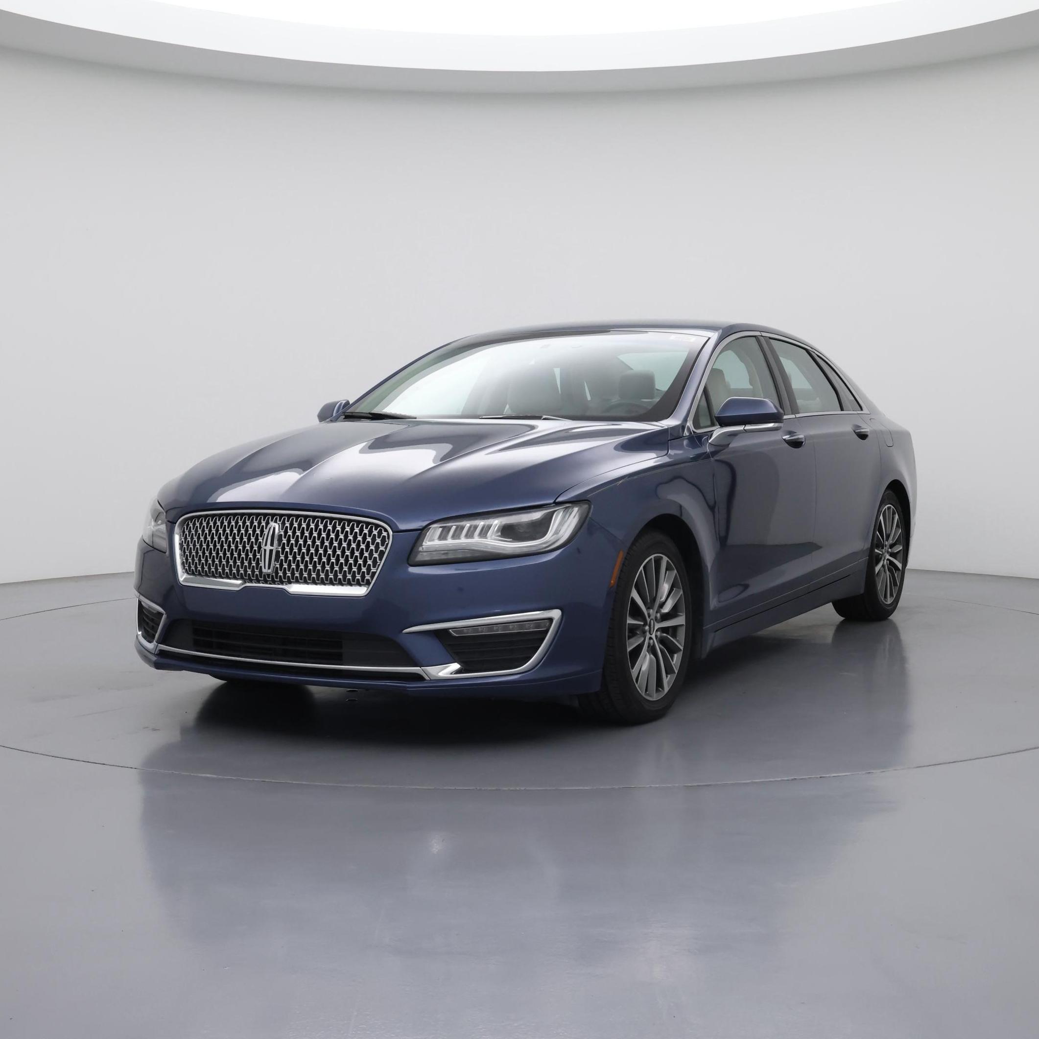 Thumbnail: 2018 Lincoln MKZ - 4