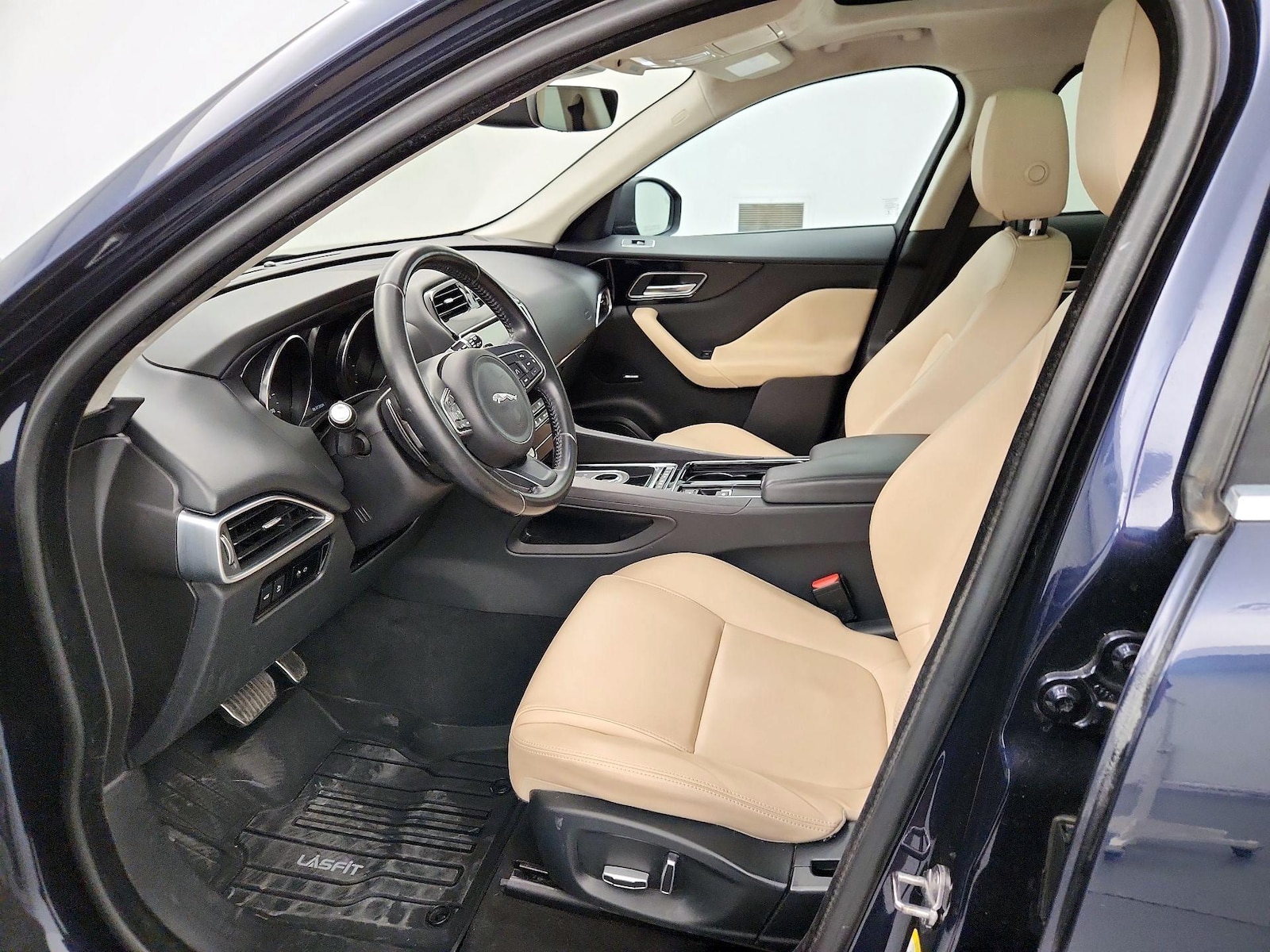 Power Seat(s) & Side Airbags