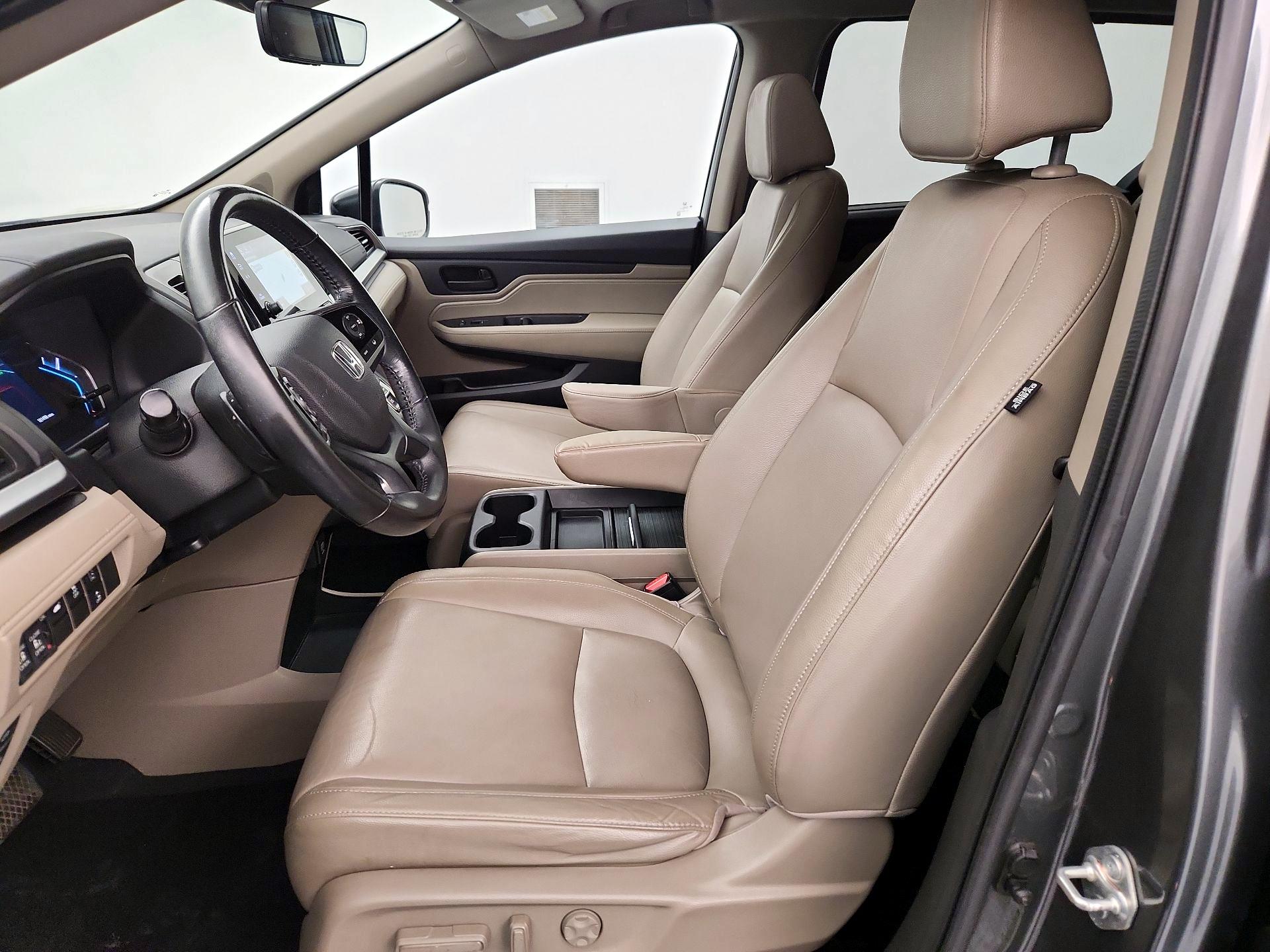 Thumbnail: 2019 Honda Odyssey - 11