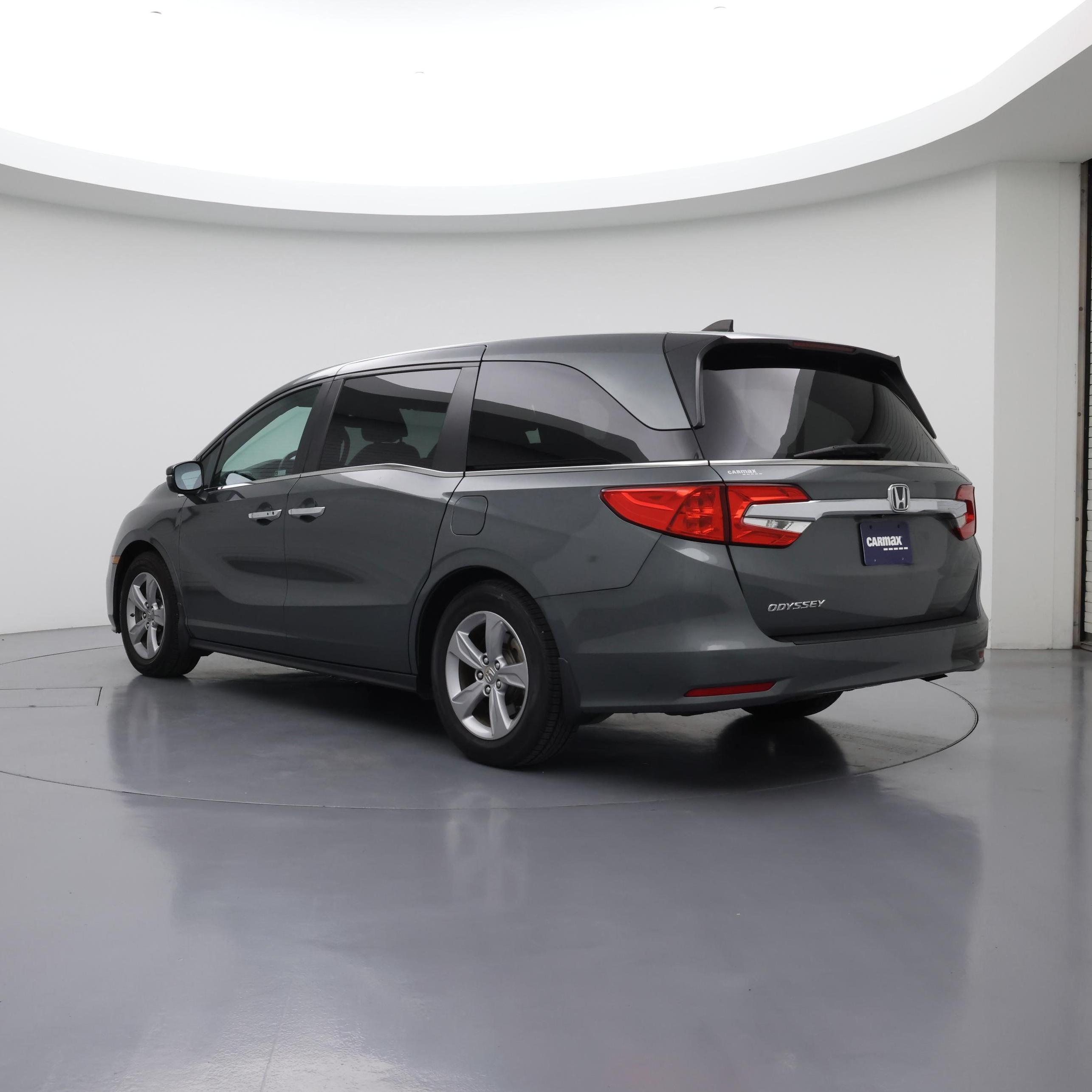 Thumbnail: 2019 Honda Odyssey - 2