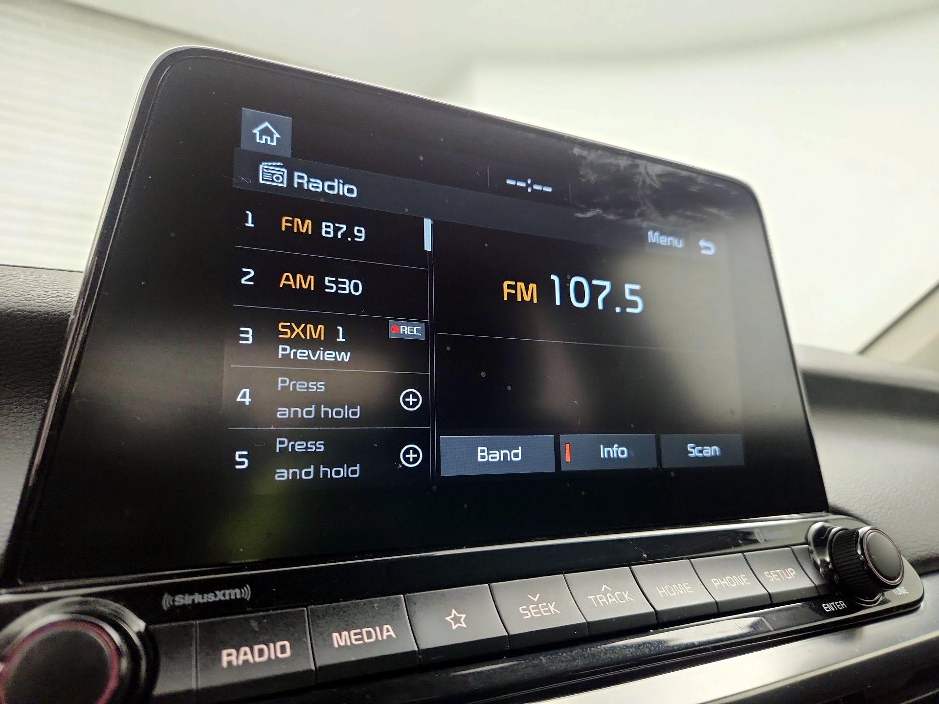 Thumbnail: 2019 Kia Forte - 15