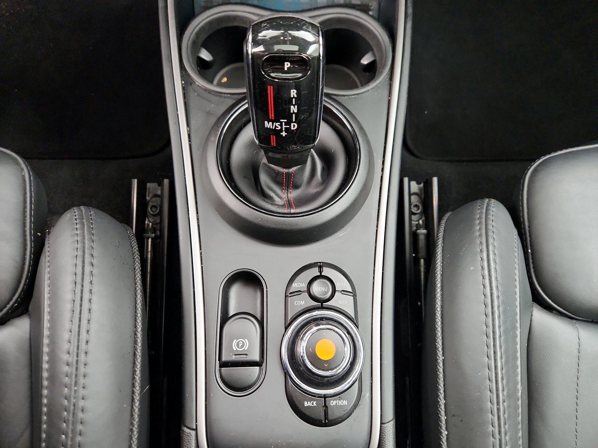 Thumbnail: 2020 MINI Cooper Countryman - 18