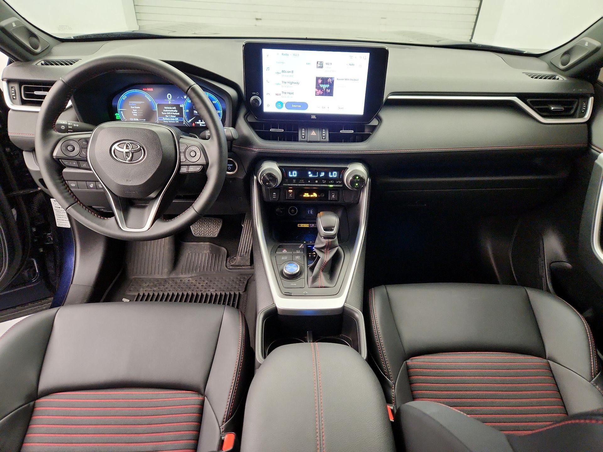 Thumbnail: 2025 Toyota RAV4 - 9