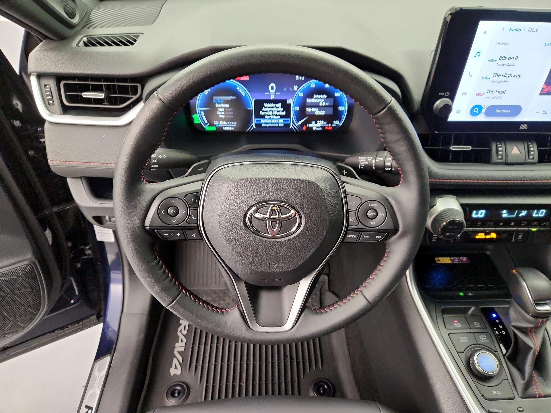 Thumbnail: 2025 Toyota RAV4 - 10