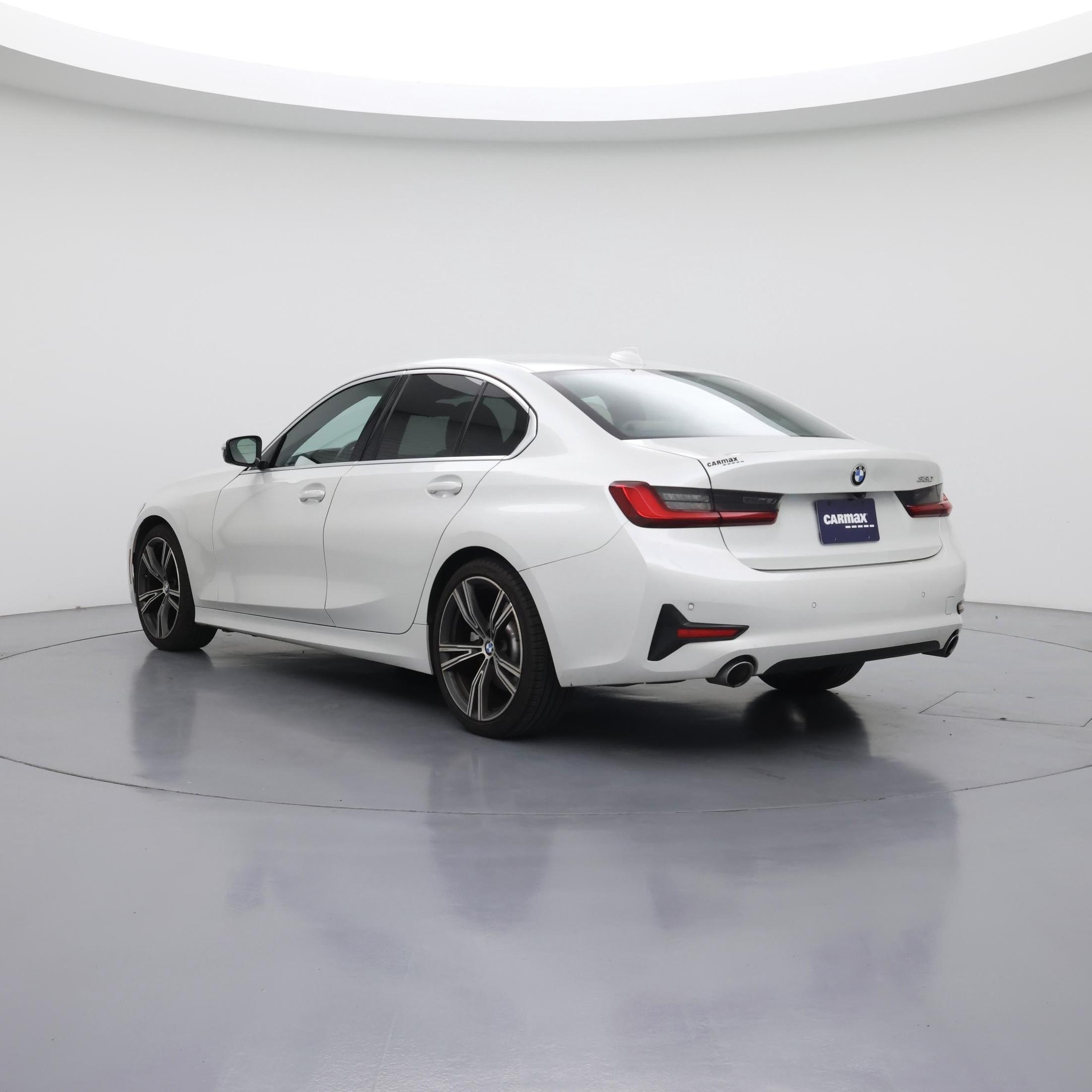 Thumbnail: 2021 BMW 3 Series - 2