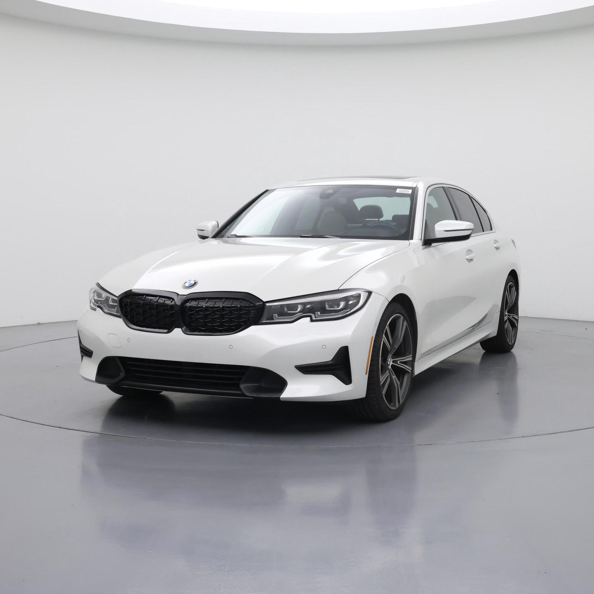 Thumbnail: 2021 BMW 3 Series - 4
