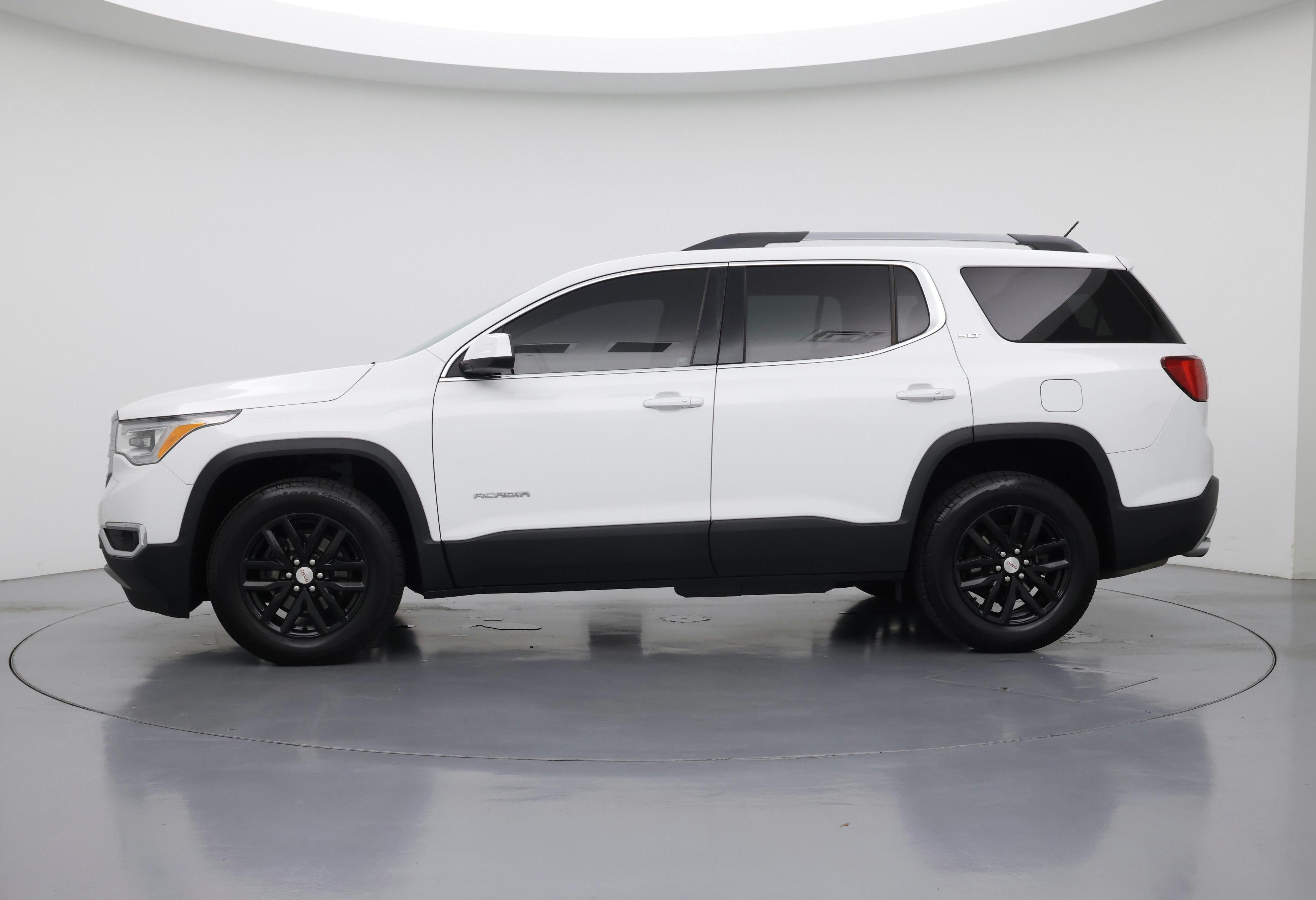 Thumbnail: 2019 GMC Acadia - 3