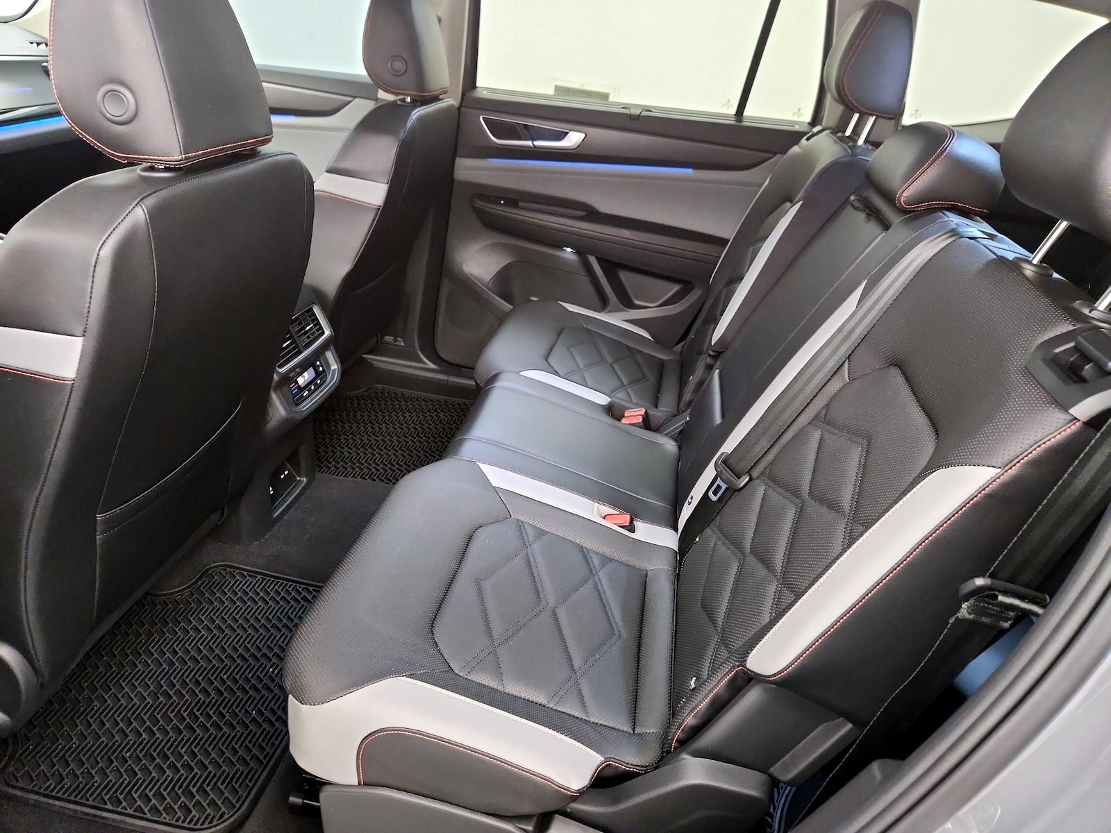 Rear Air Conditioning
