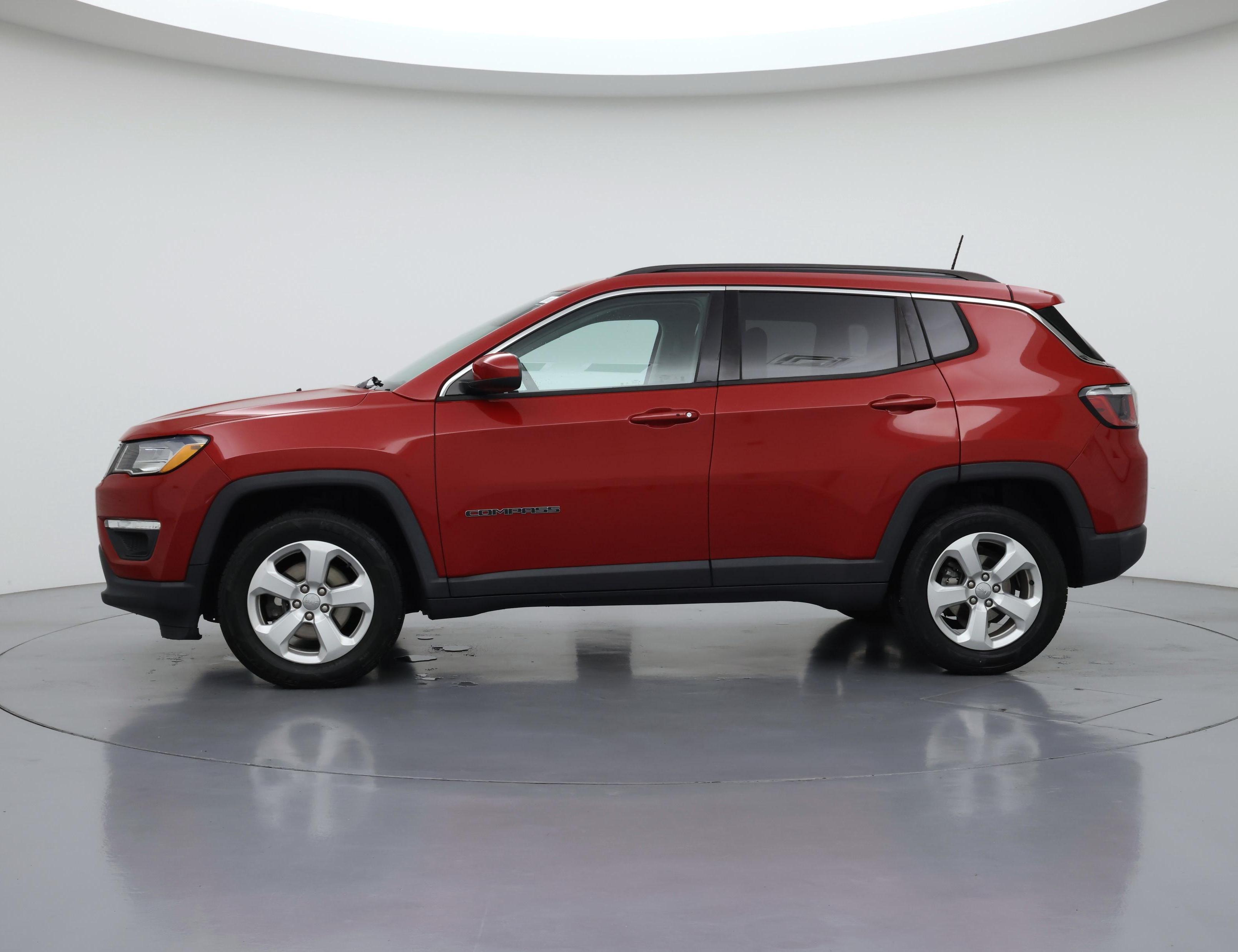Thumbnail: 2018 Jeep Compass - 3