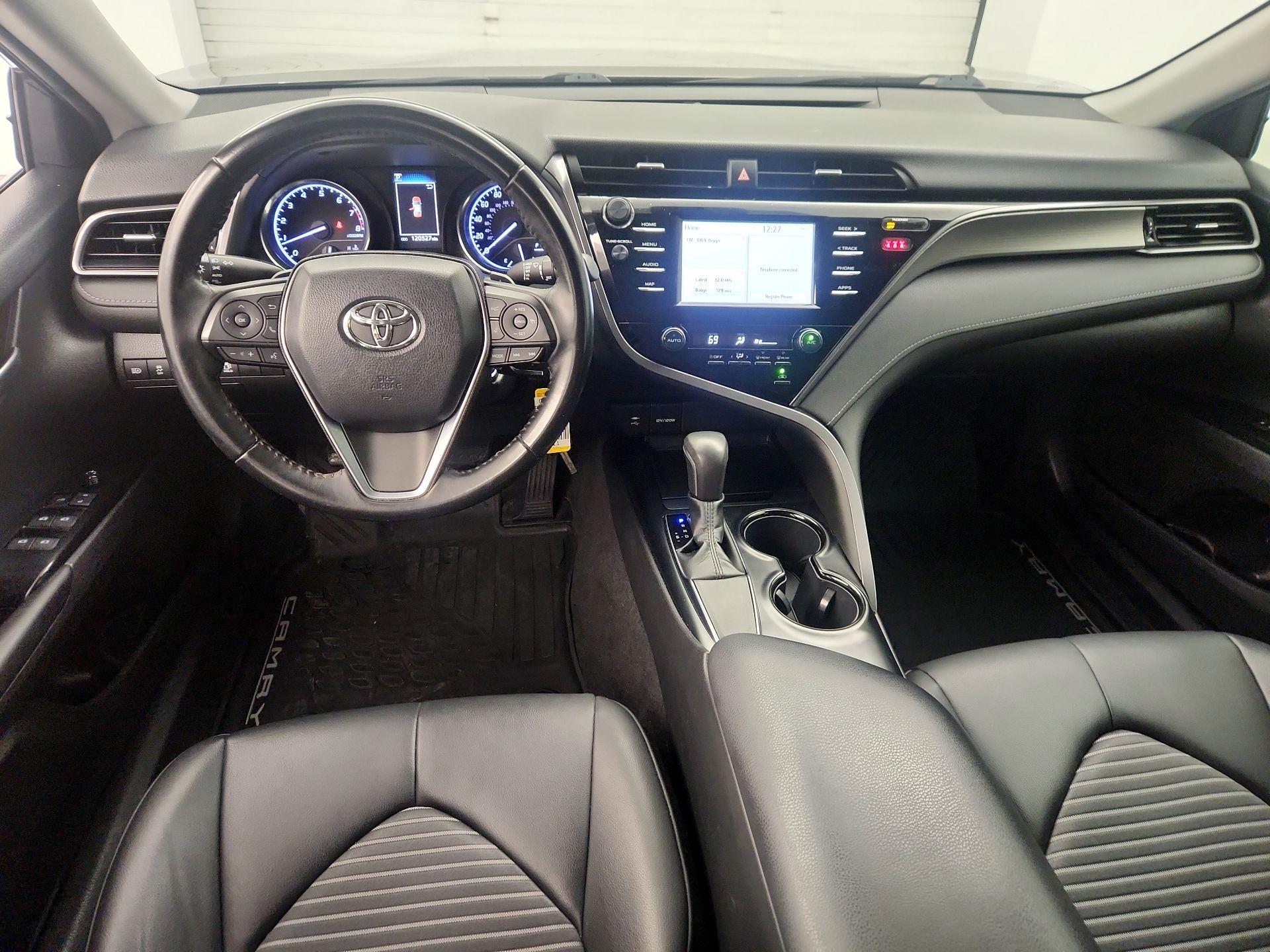 Thumbnail: 2019 Toyota Camry - 9