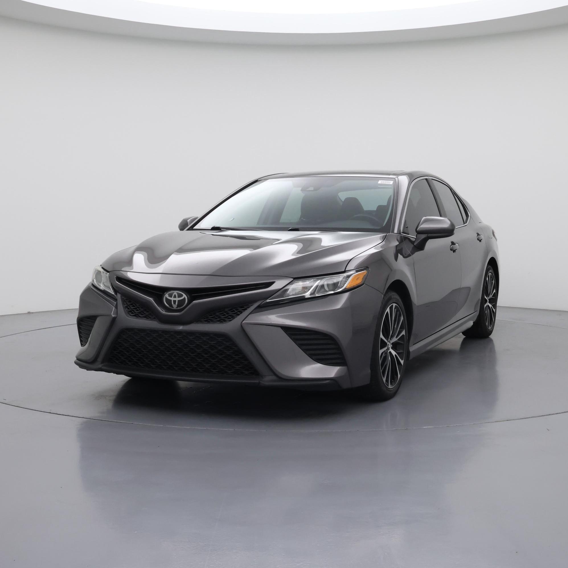 Thumbnail: 2019 Toyota Camry - 4