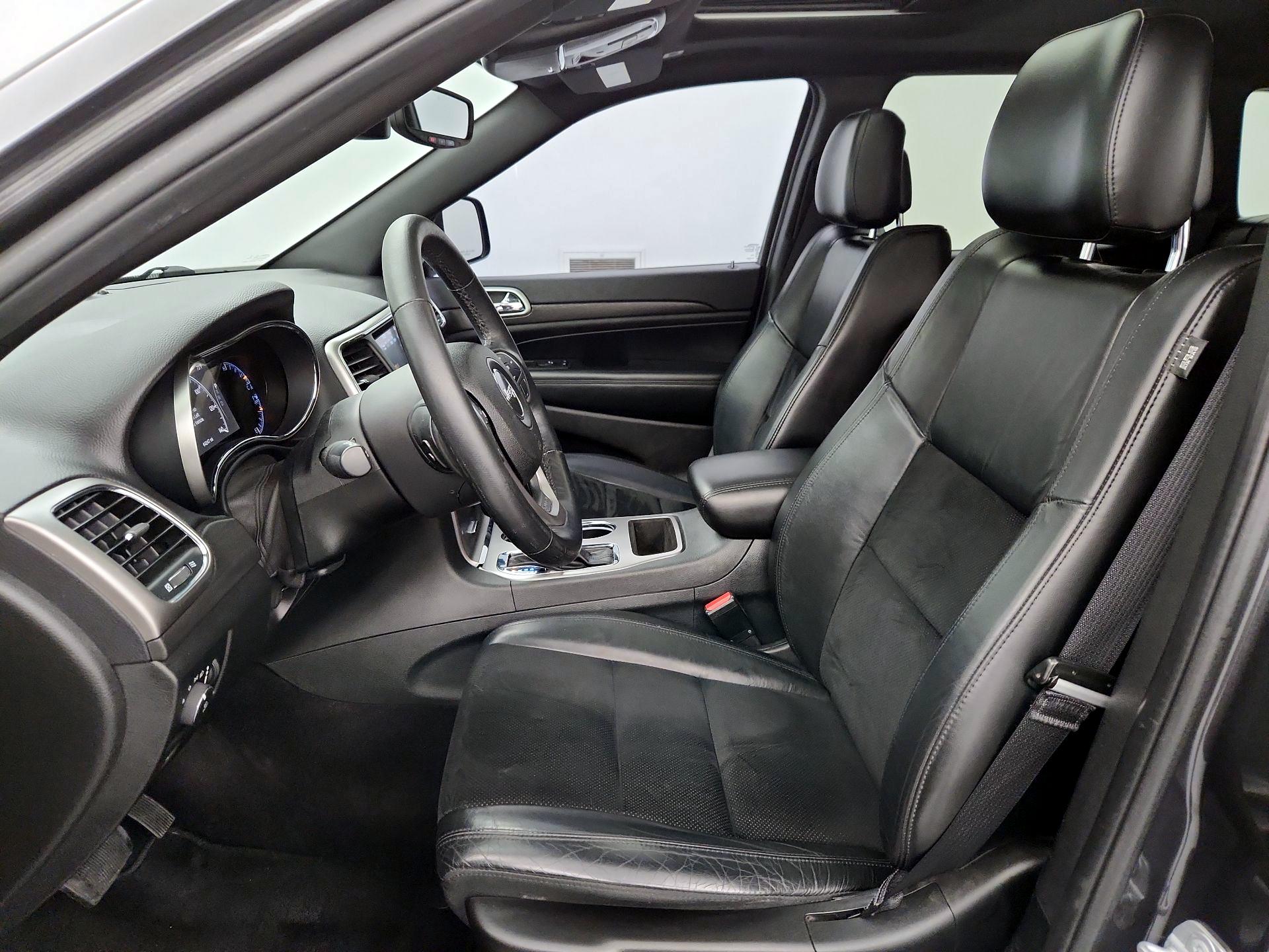 Thumbnail: 2018 Jeep Grand Cherokee - 11