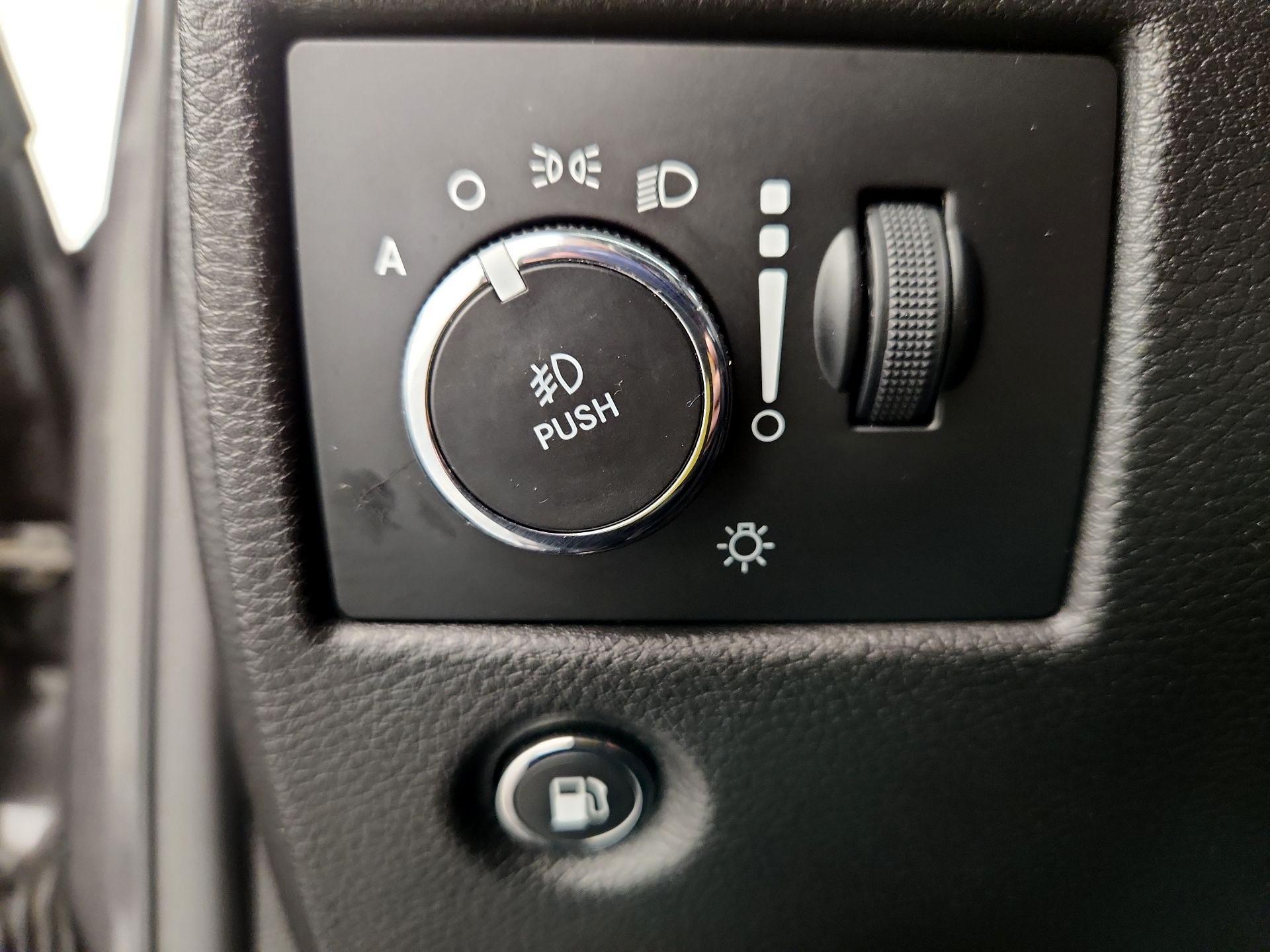 Thumbnail: 2018 Jeep Grand Cherokee - 13