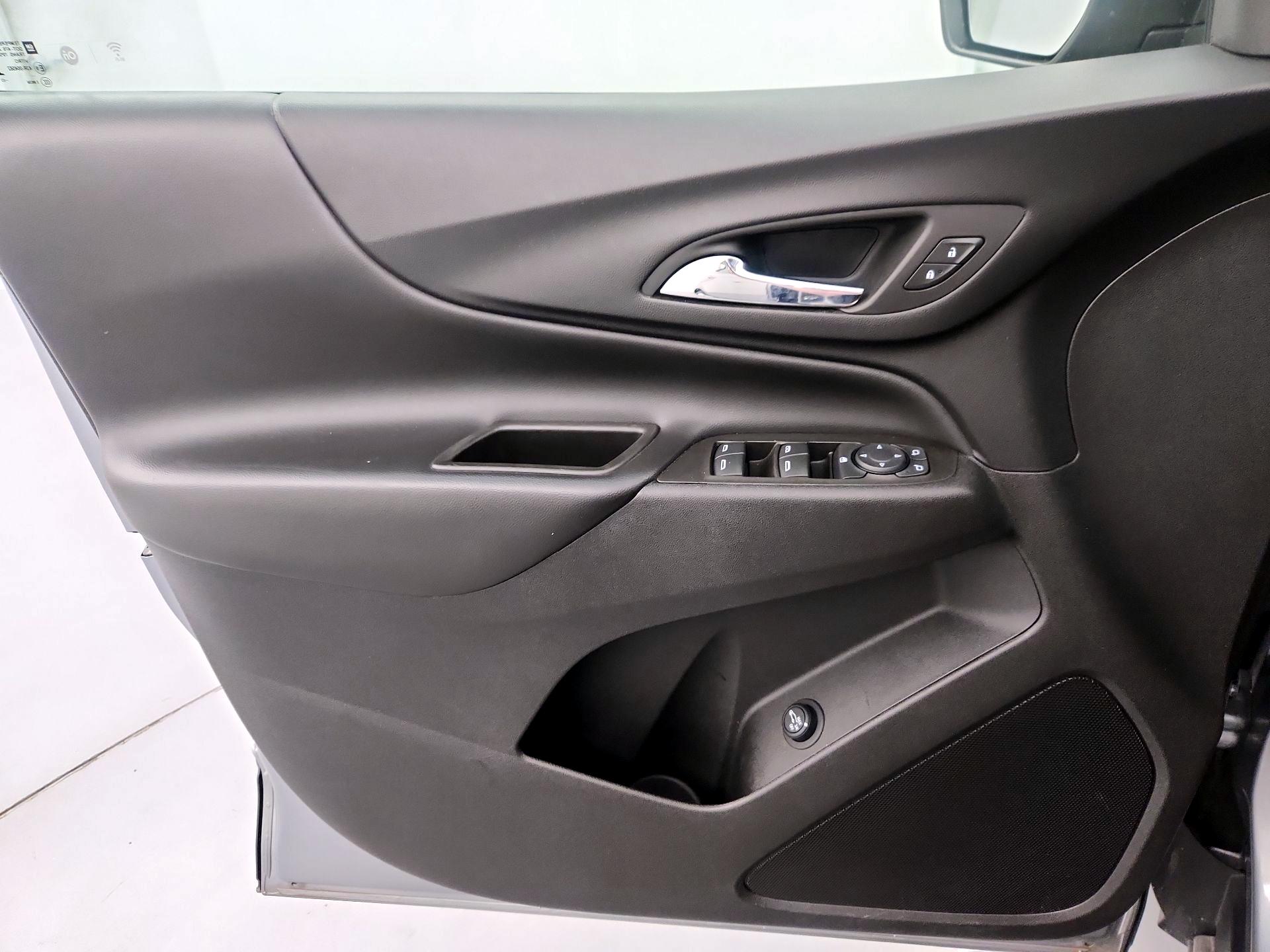 Thumbnail: 2024 Chevrolet Equinox - 10