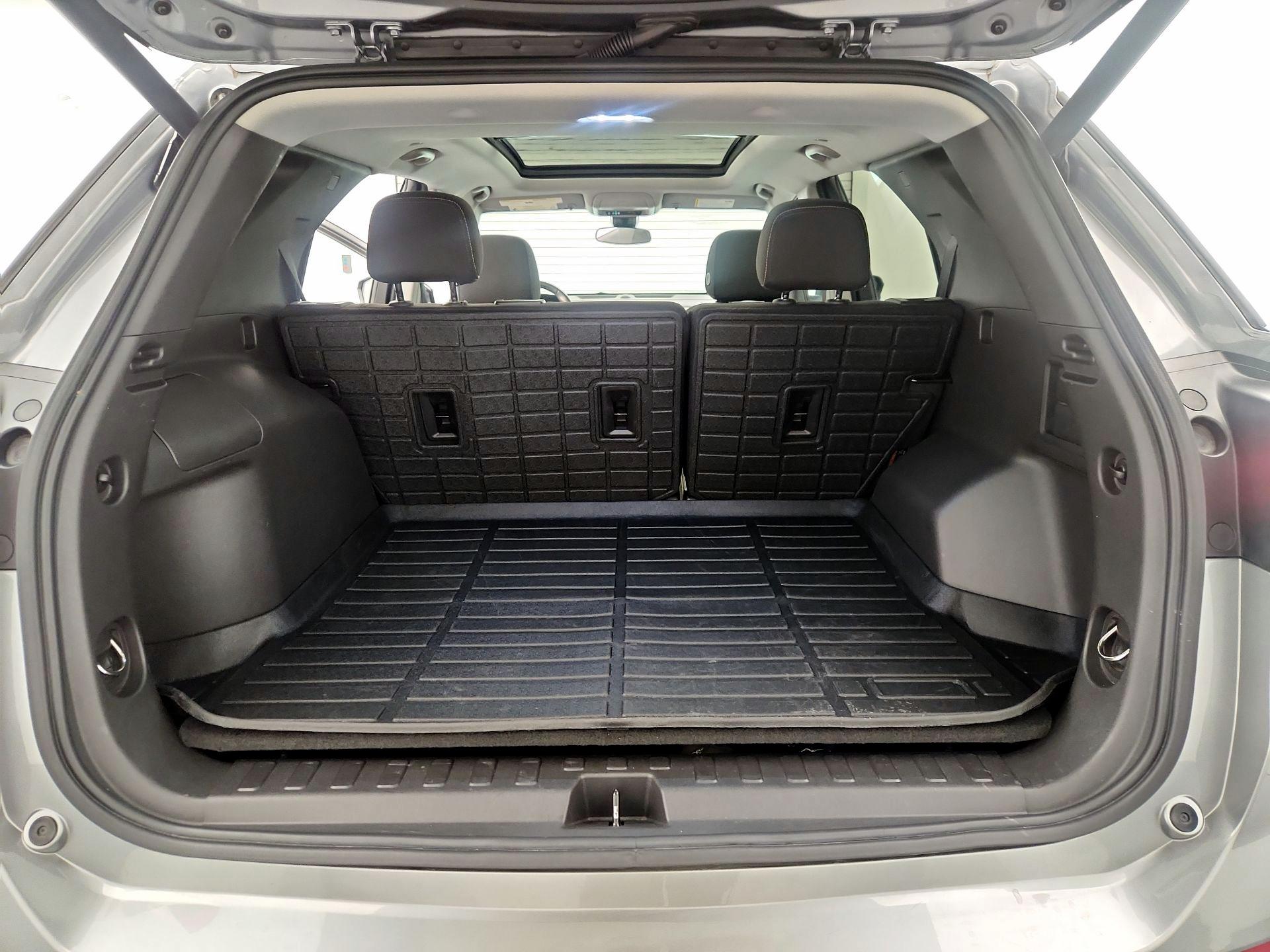 Thumbnail: 2024 Chevrolet Equinox - 18