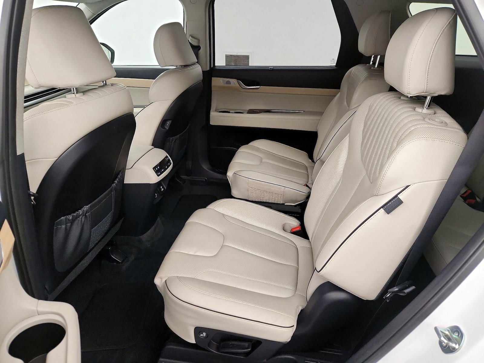 Rear Air Conditioning