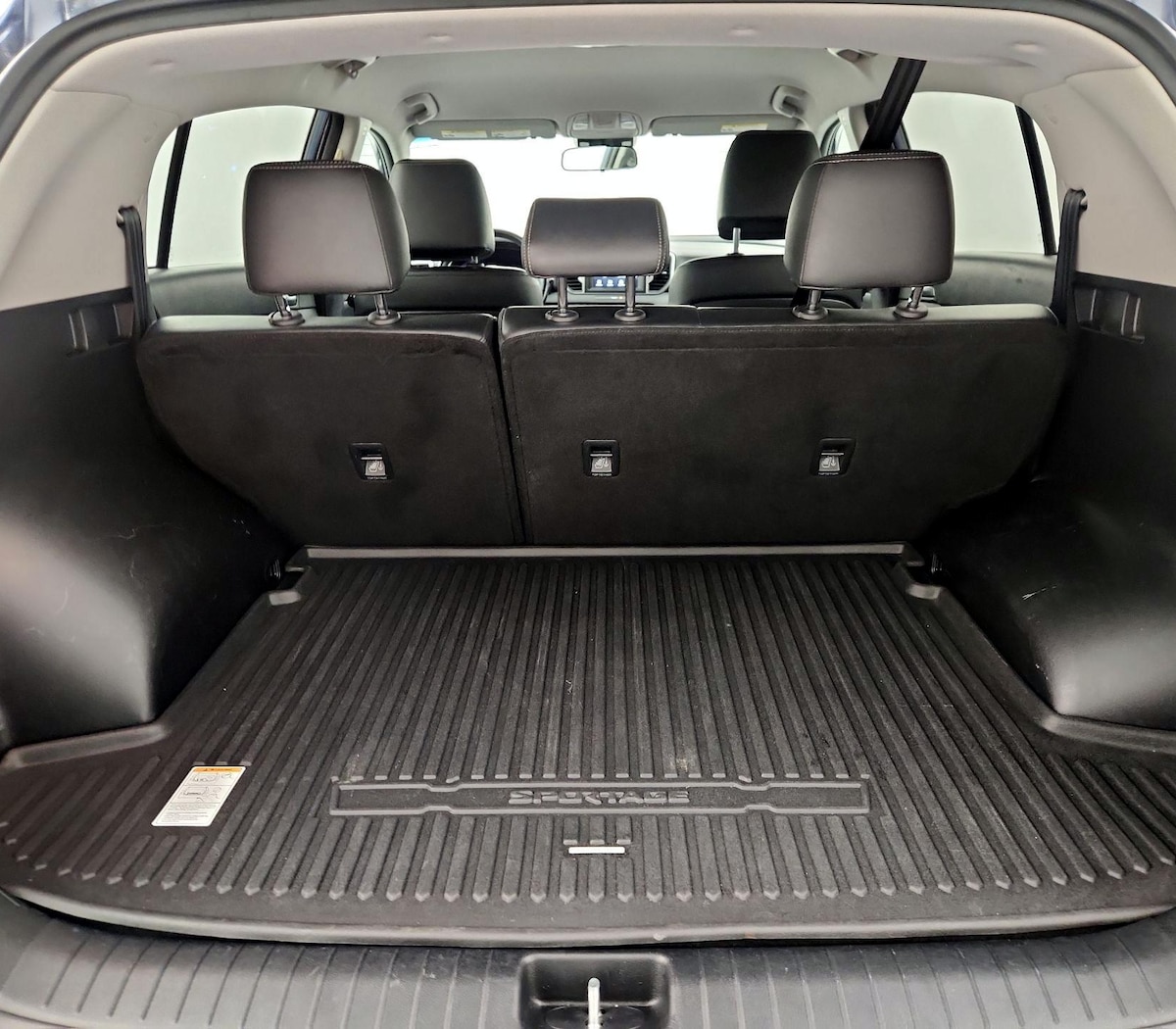 Trunk/Cargo (Seats Up)