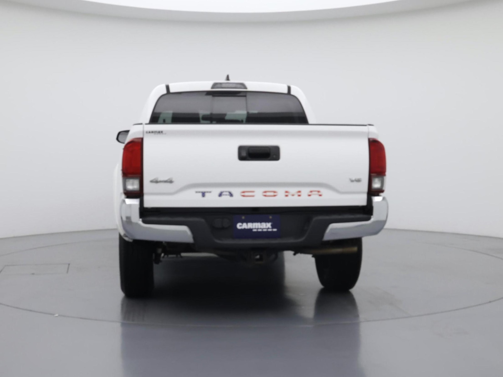 2018 Toyota Tacoma SR5 - Photo 7