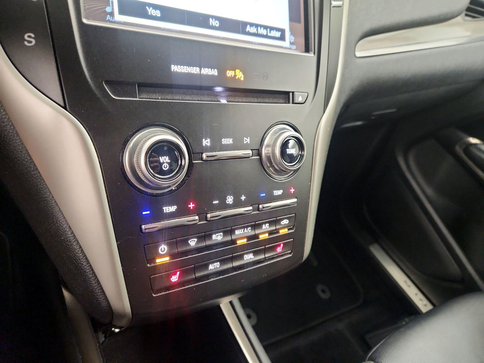 2017 Lincoln MKC Premiere - Photo 17