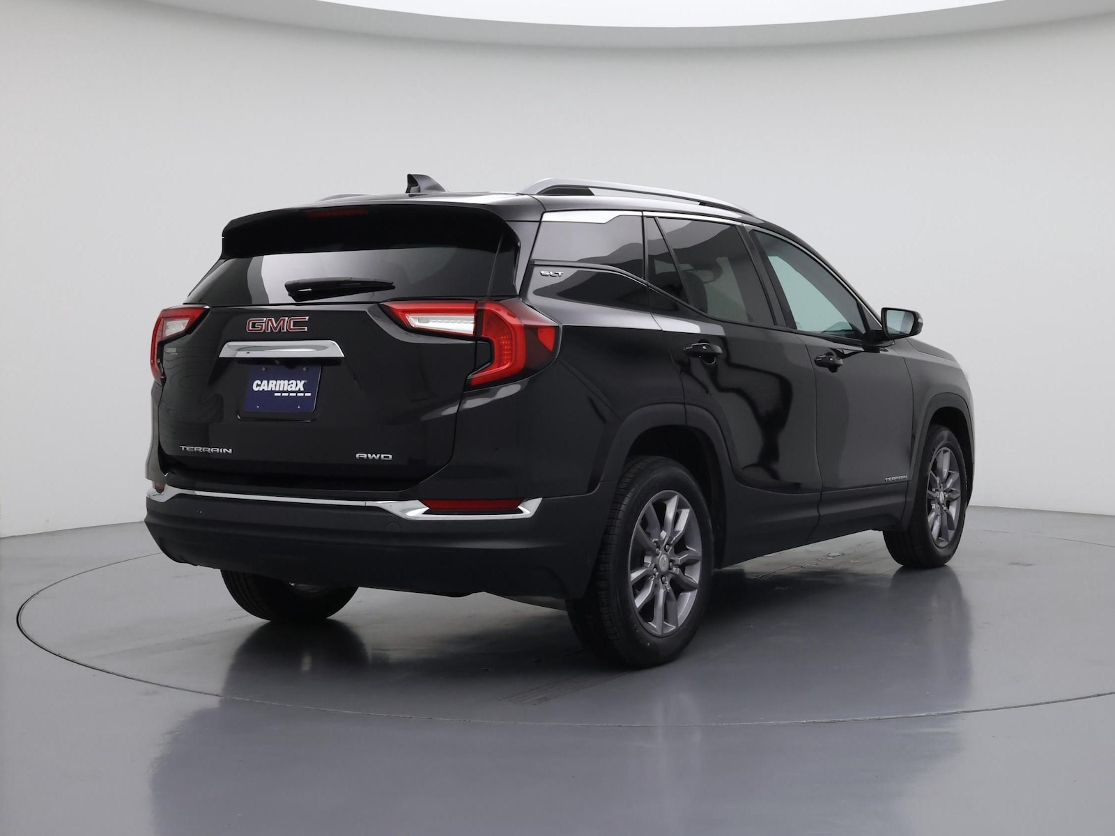 2023 GMC Terrain SLT - Photo 9