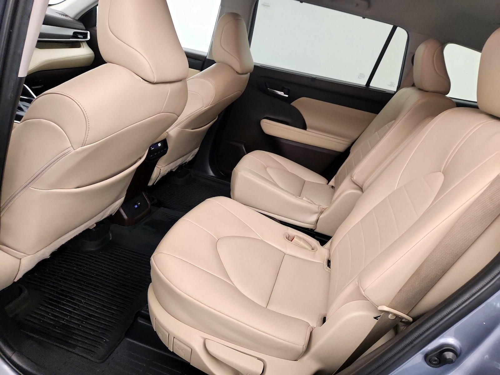 Rear Air Conditioning